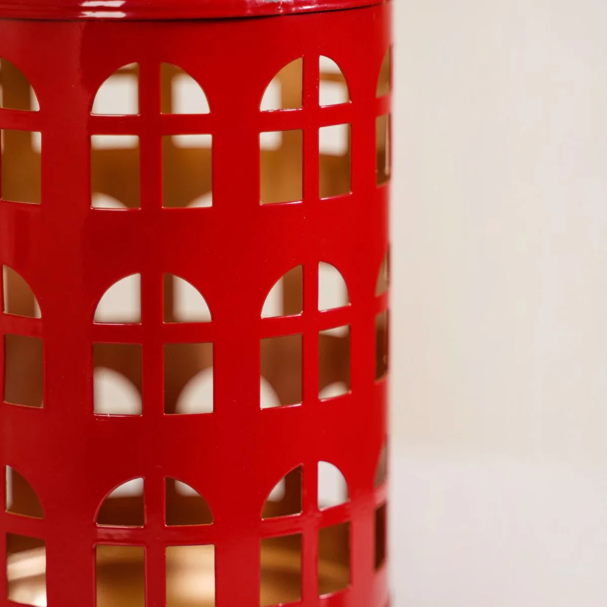 Festive Red Candle Holder With Handle Set of 2 - Image 9
