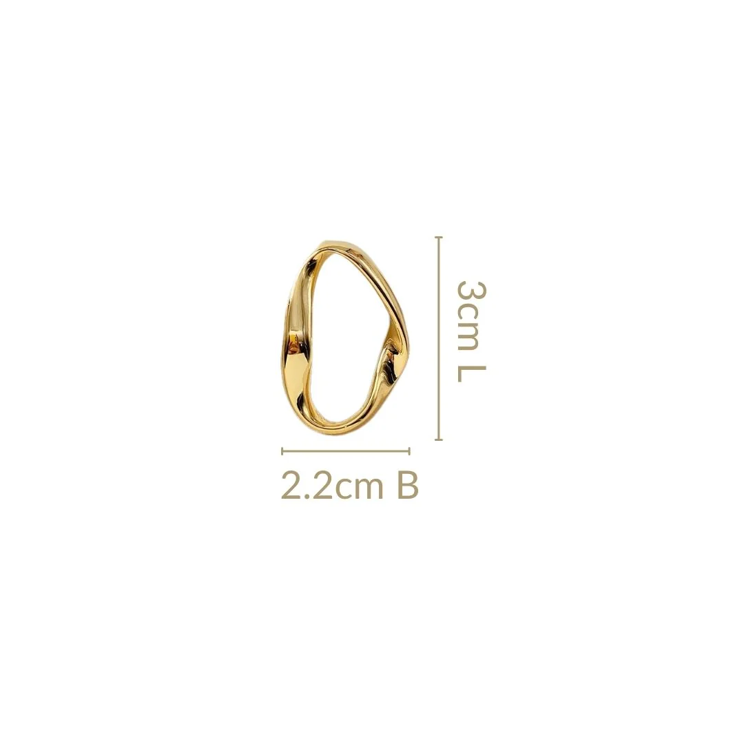 Gold Ribbon Oval Hoop Earrings - Image 3