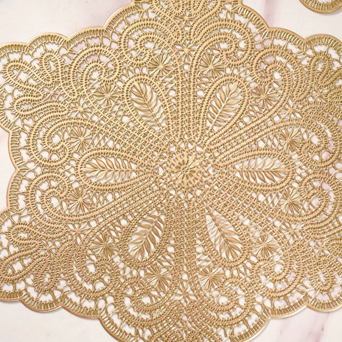 Gold Star Shaped Dining Table Mat Set Of 6 - Image 11