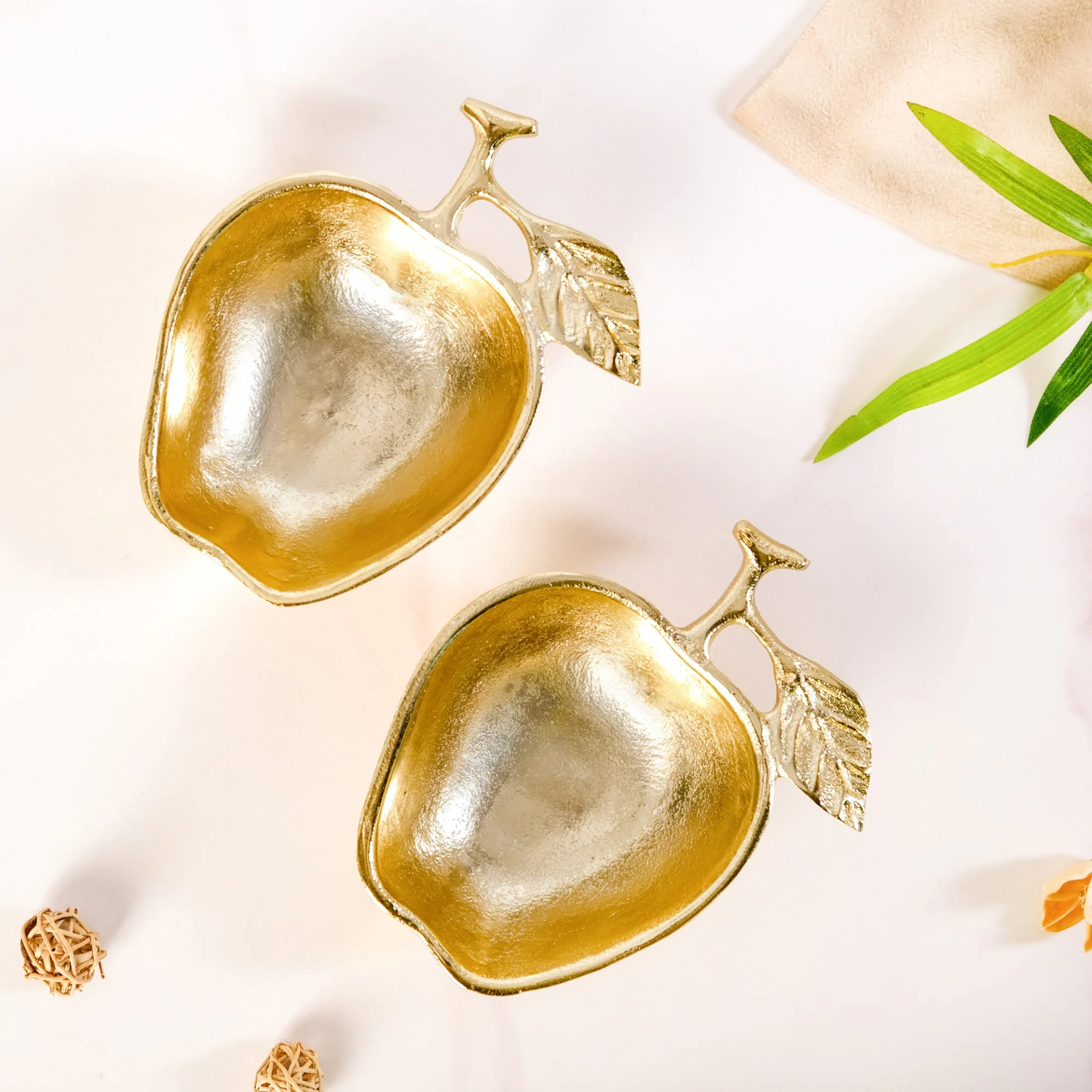 Golden Apple Trinket Bowl Set Of 2 - Image 2