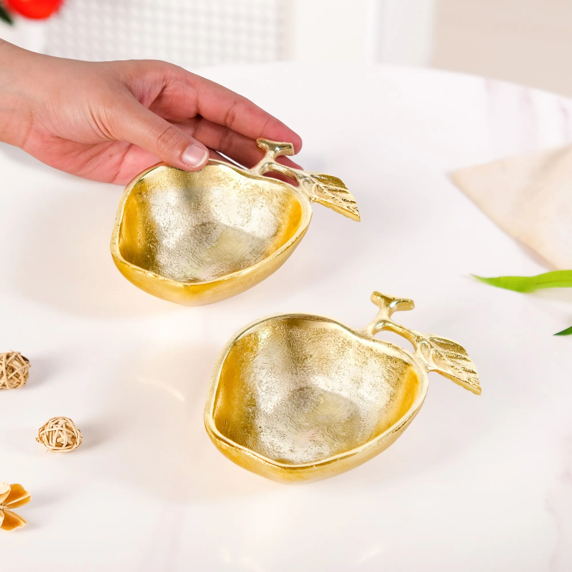 Golden Apple Trinket Bowl Set Of 2 - Image 4