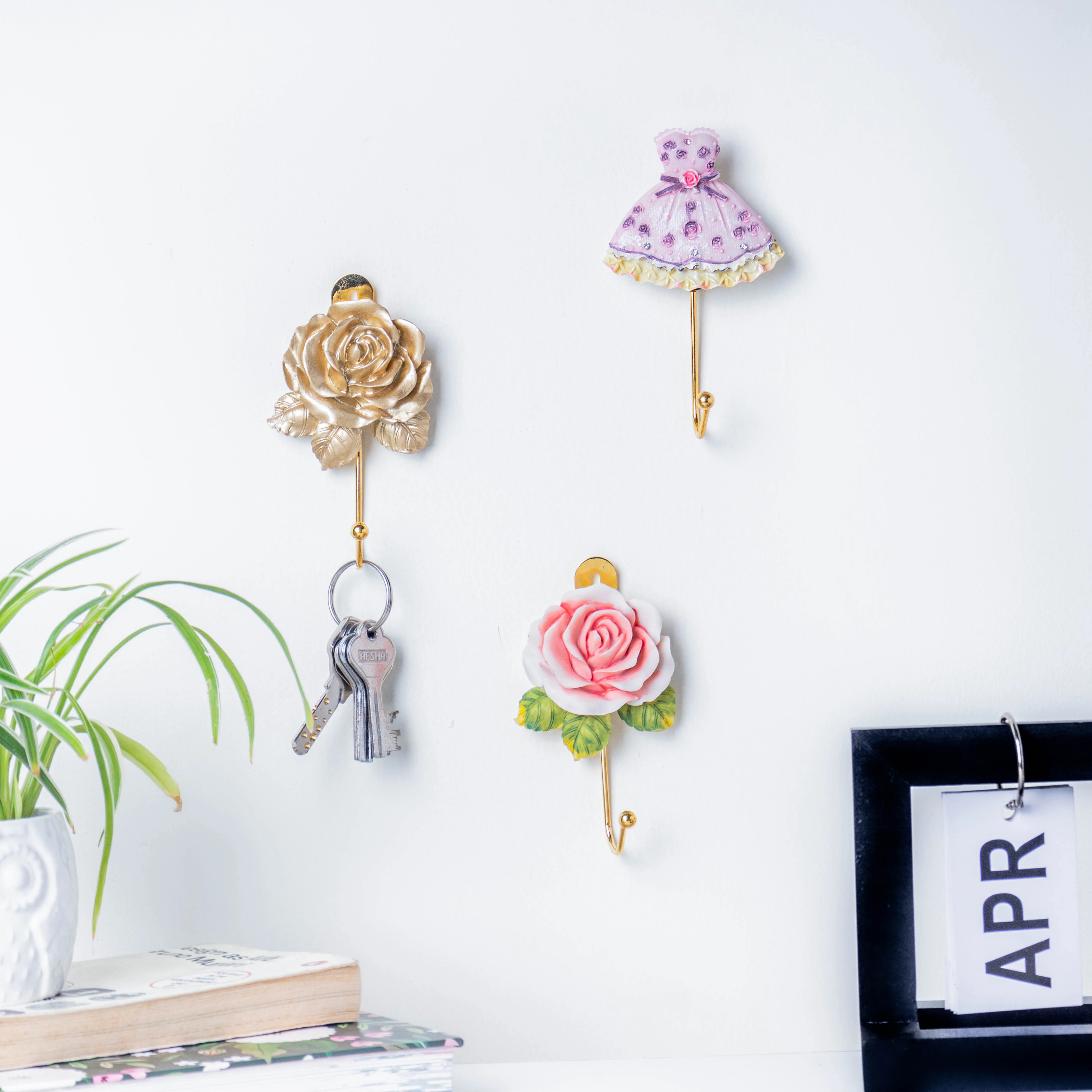 Golden Rose Hook - Image 8