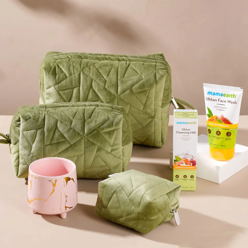 Green Cosmetic Bag And Organizer Gift Hamper Set Of 4