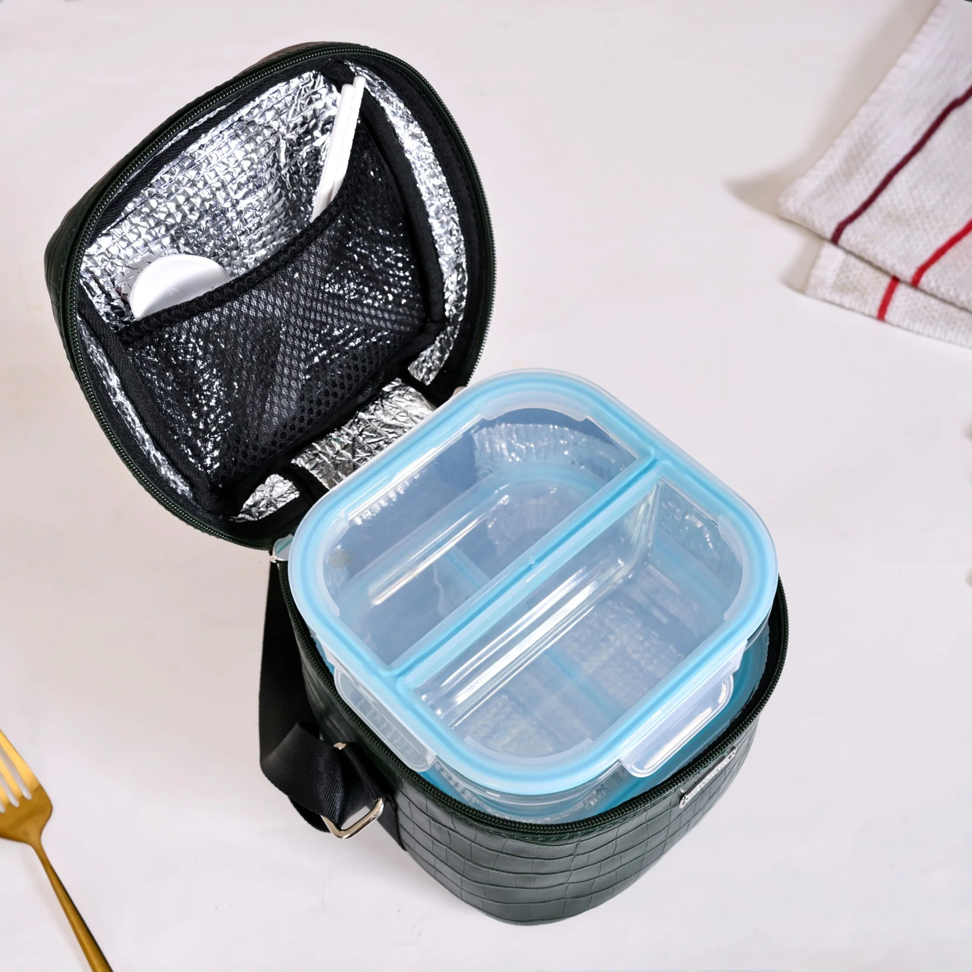 Green Croco Lunch Bag With Insulation - Image 3