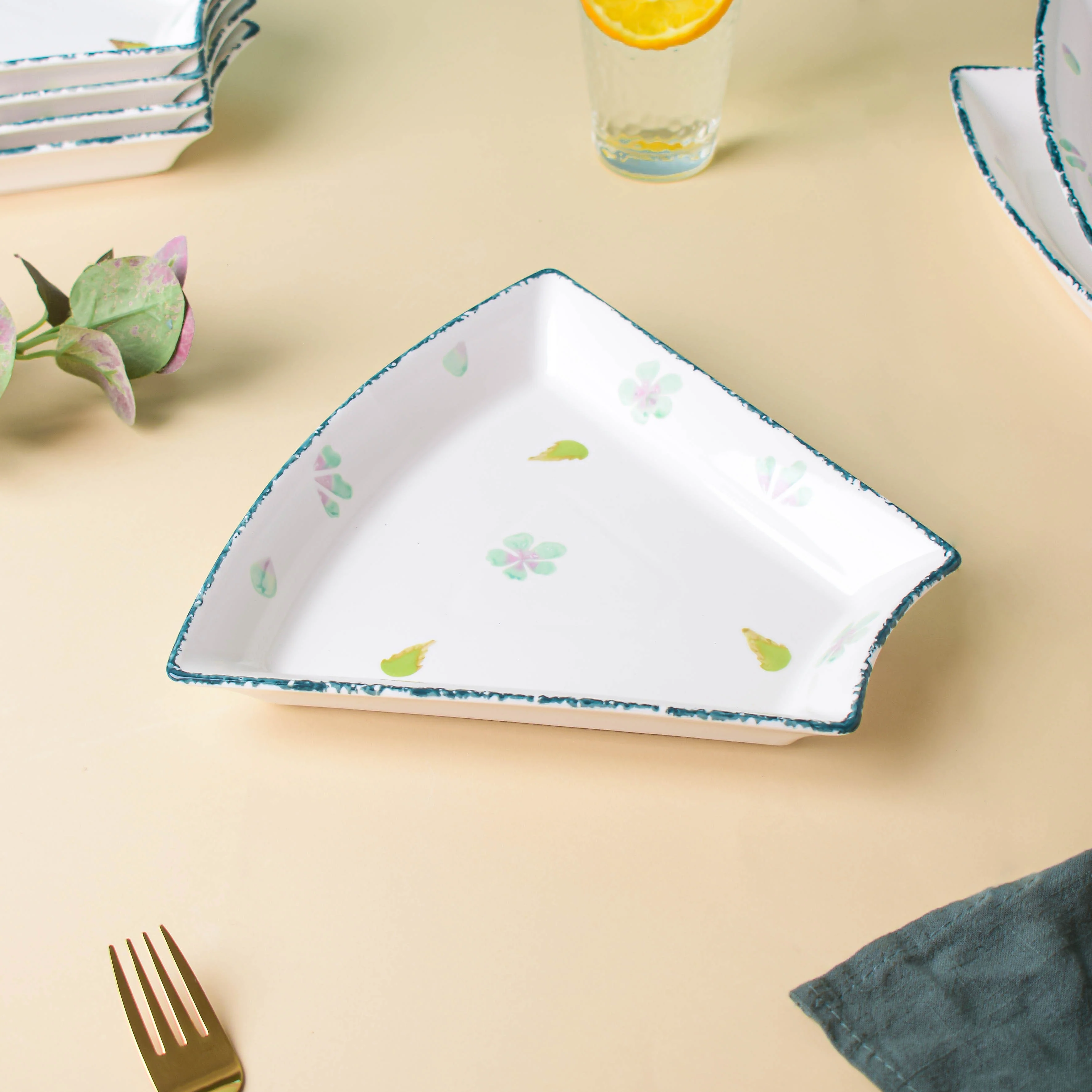 Green Floral Snack Plates Set Of 8 - Image 4