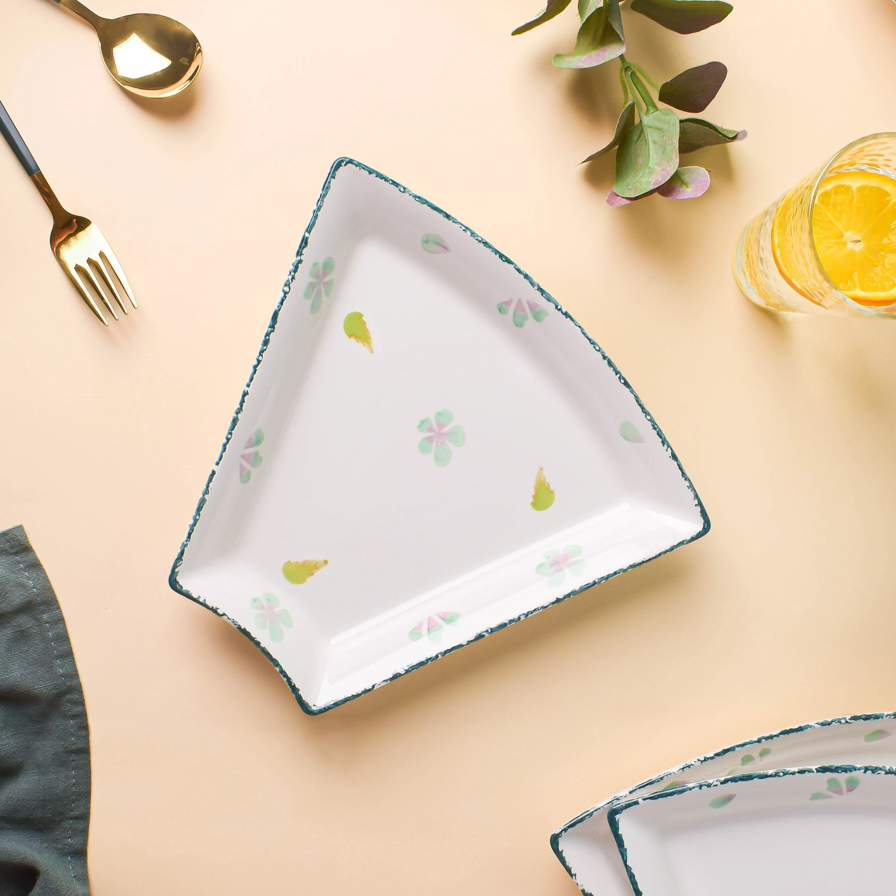 Green Floral Snack Plates Set Of 8 - Image 5