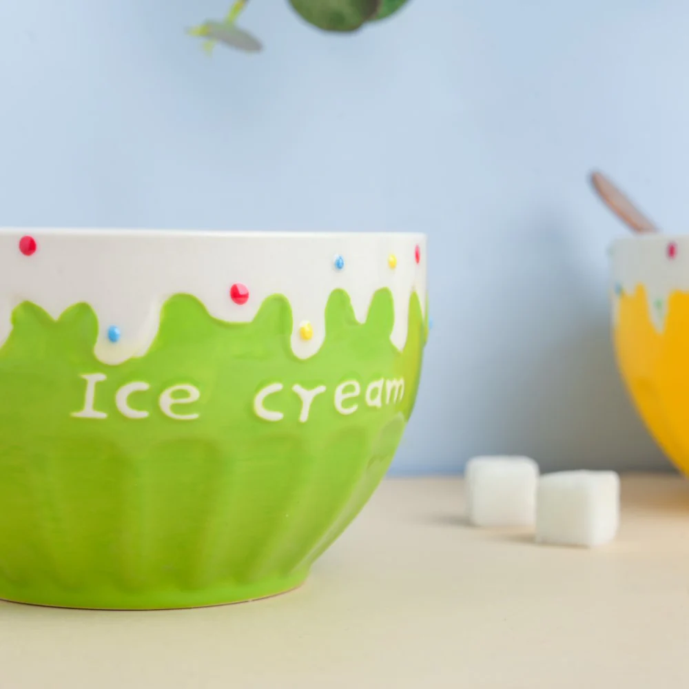 Green Strawberry Ice Cream Bowl 400 ml - Image 4