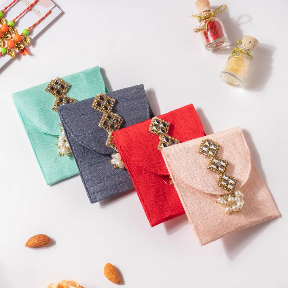 Grey Festive Envelope - Image 6