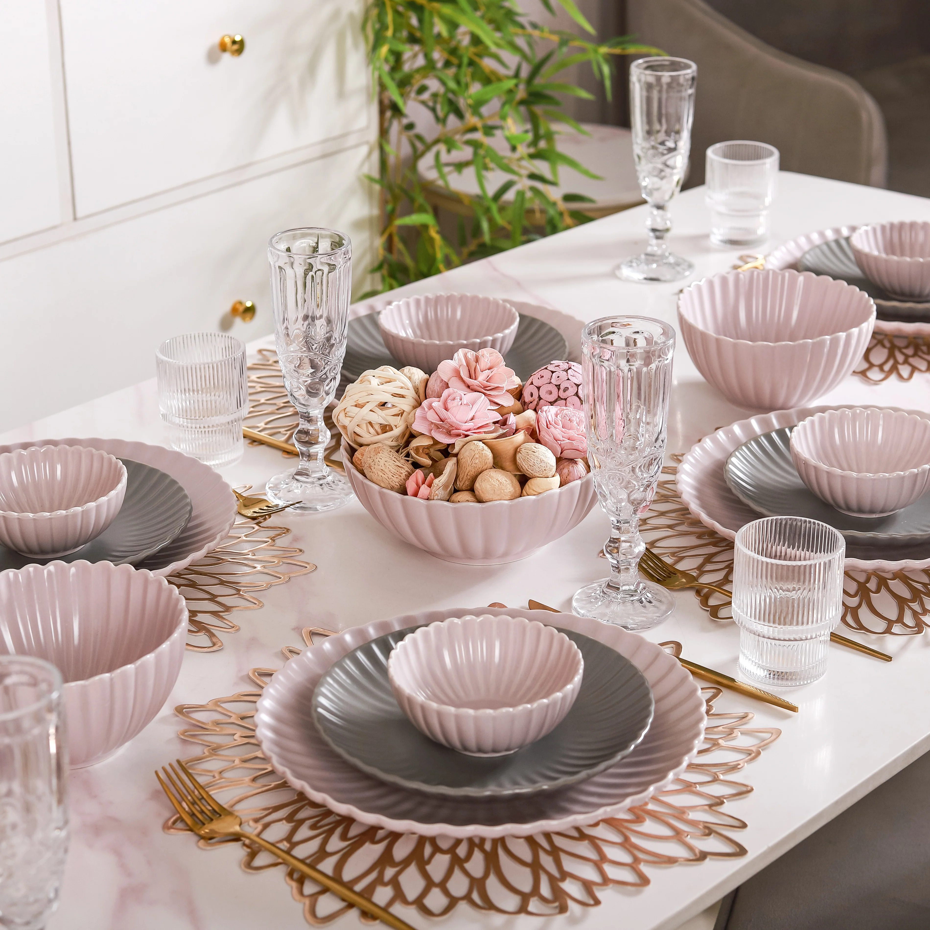 Grey Lavender 22 Piece Daily Dinner Set For 6 - Image 2