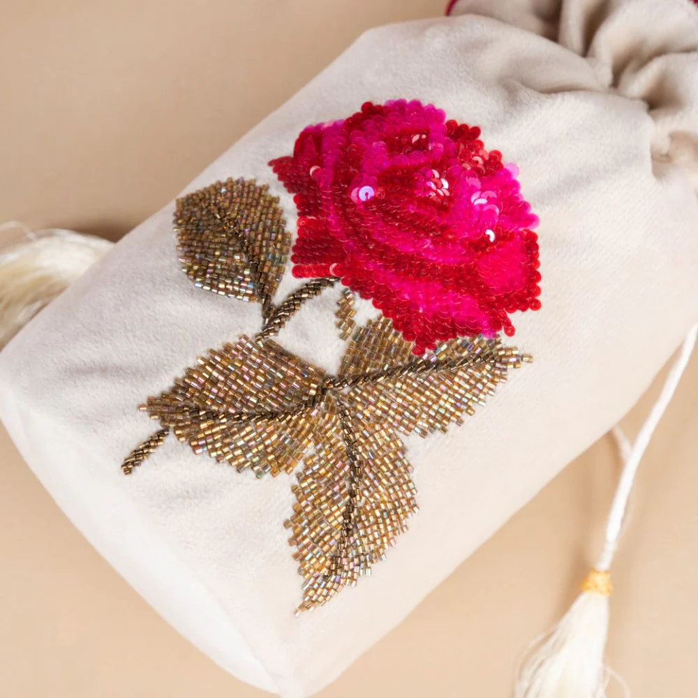 Gul Velvet Potli Bag Off White - Image 5
