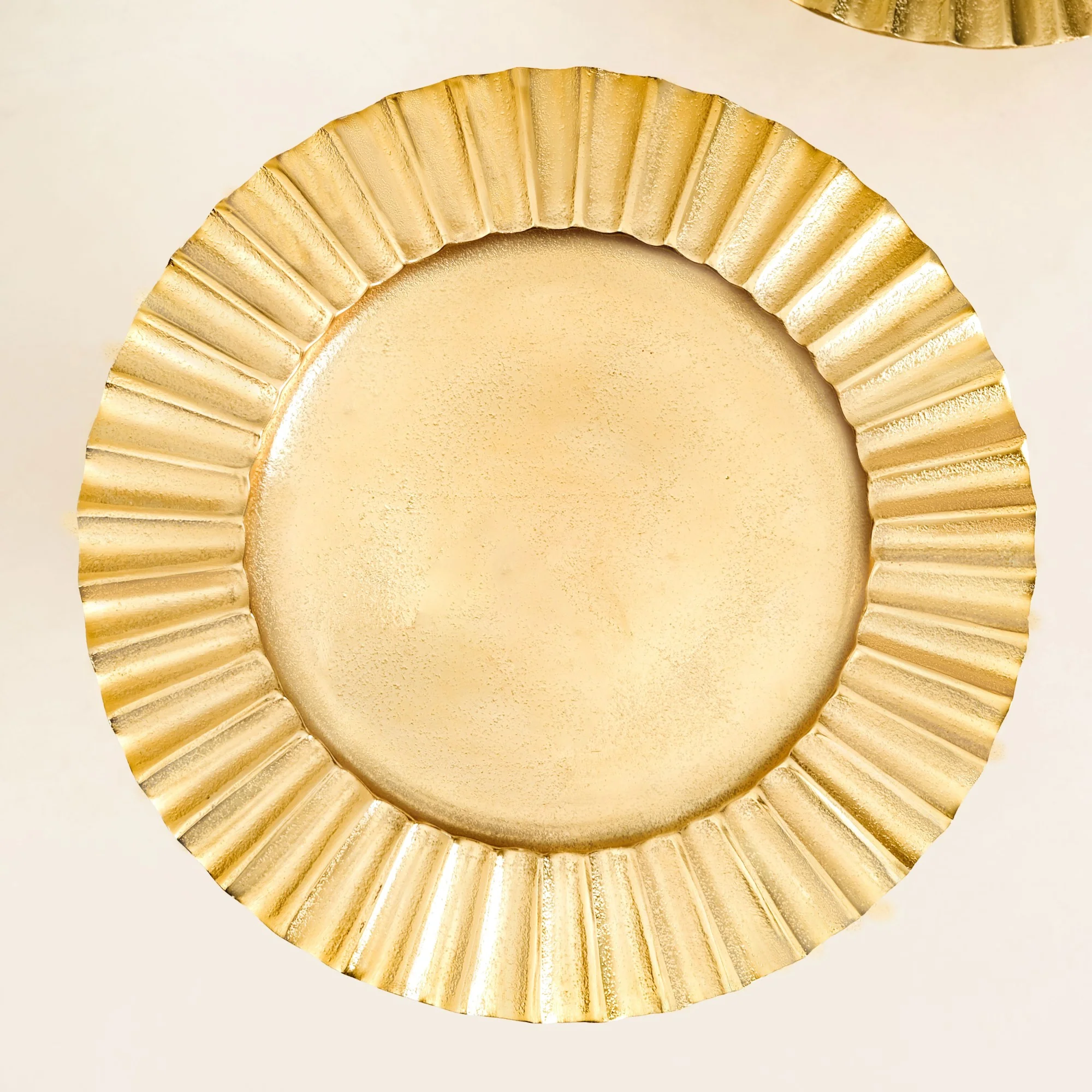 Halo Gold Dessert Riser Short - Image 7