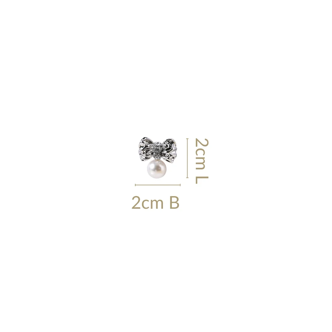 Hammered And Dainty Silver Bow Studs - Image 3