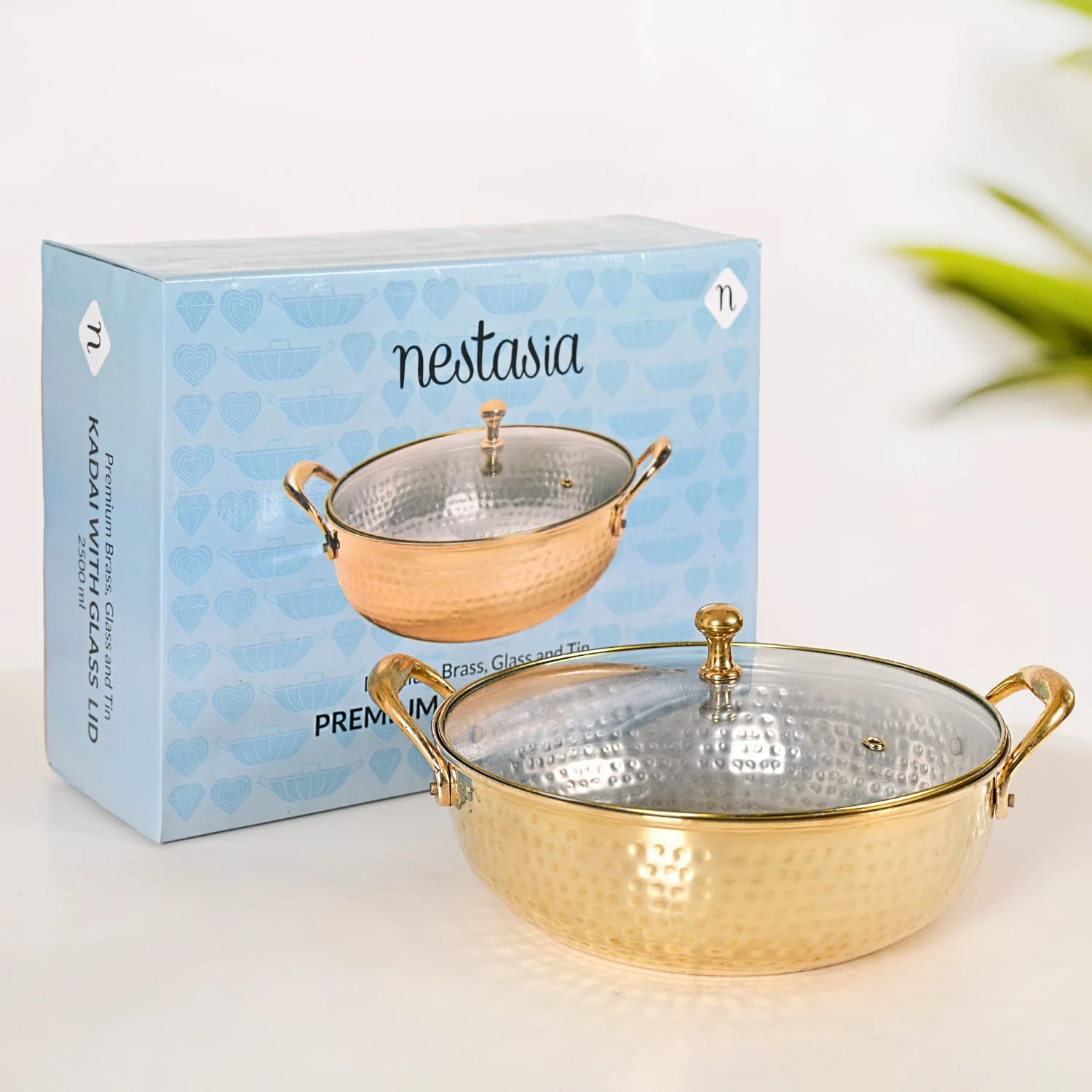 Hammered Pure Brass Kadhai With Glass Lid 4000ml
