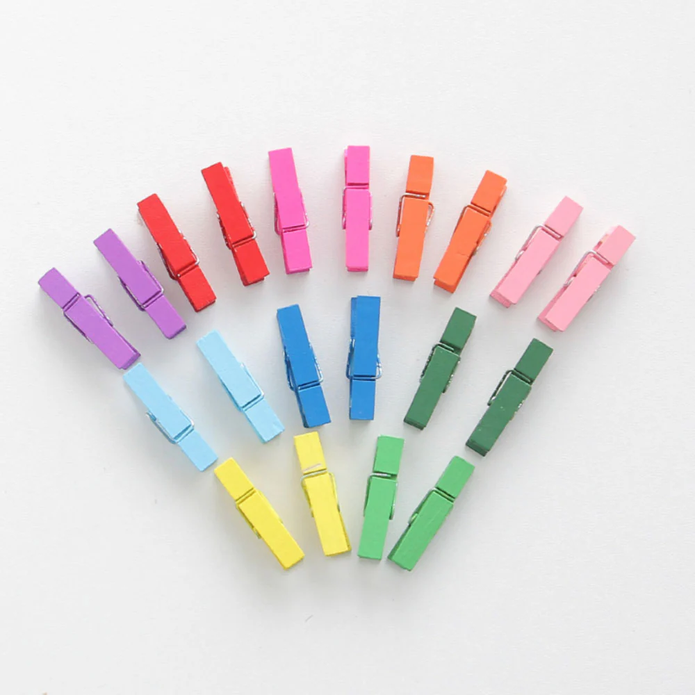 Hanging Photo Clips - Image 2