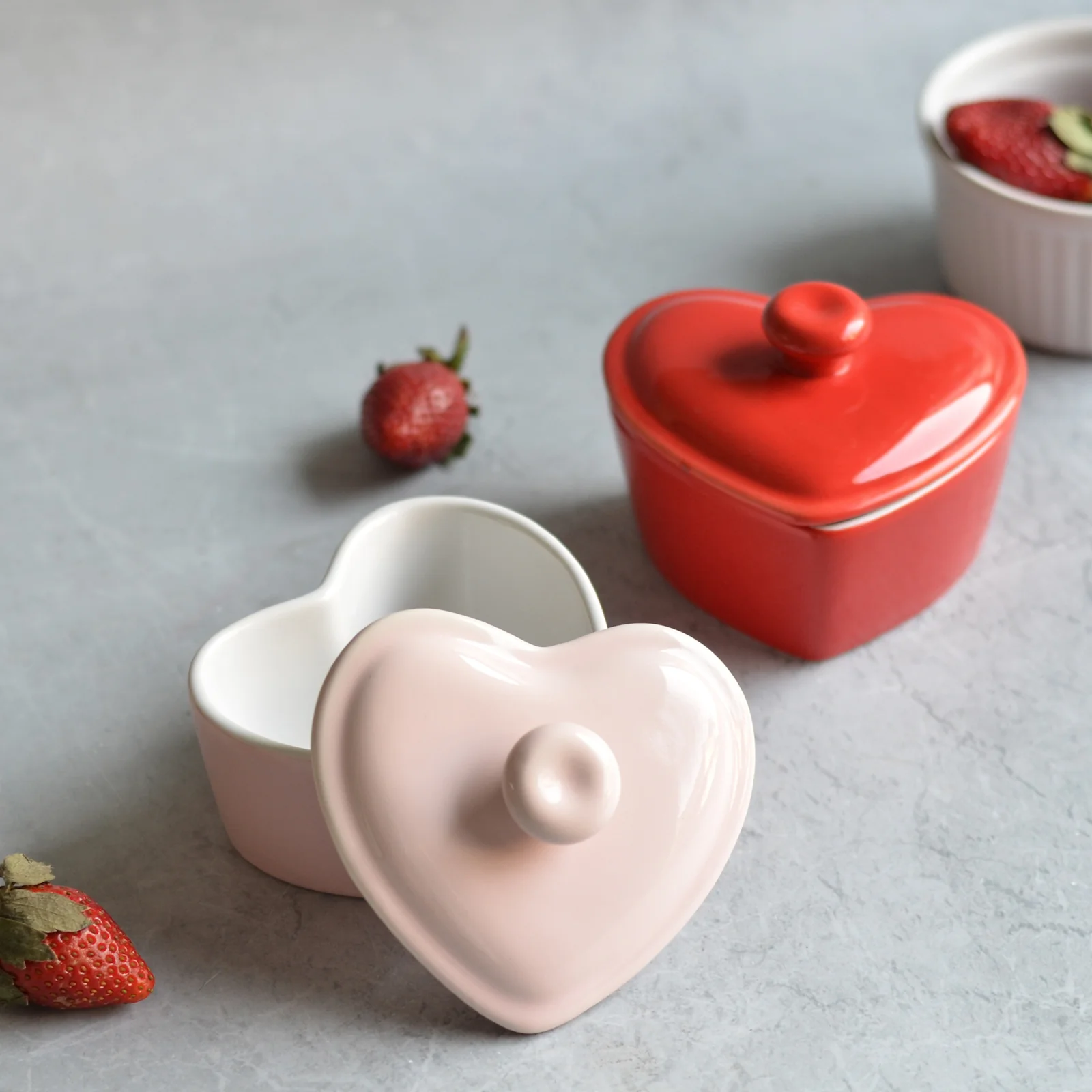 Heart Bowl With Lid - Image 2