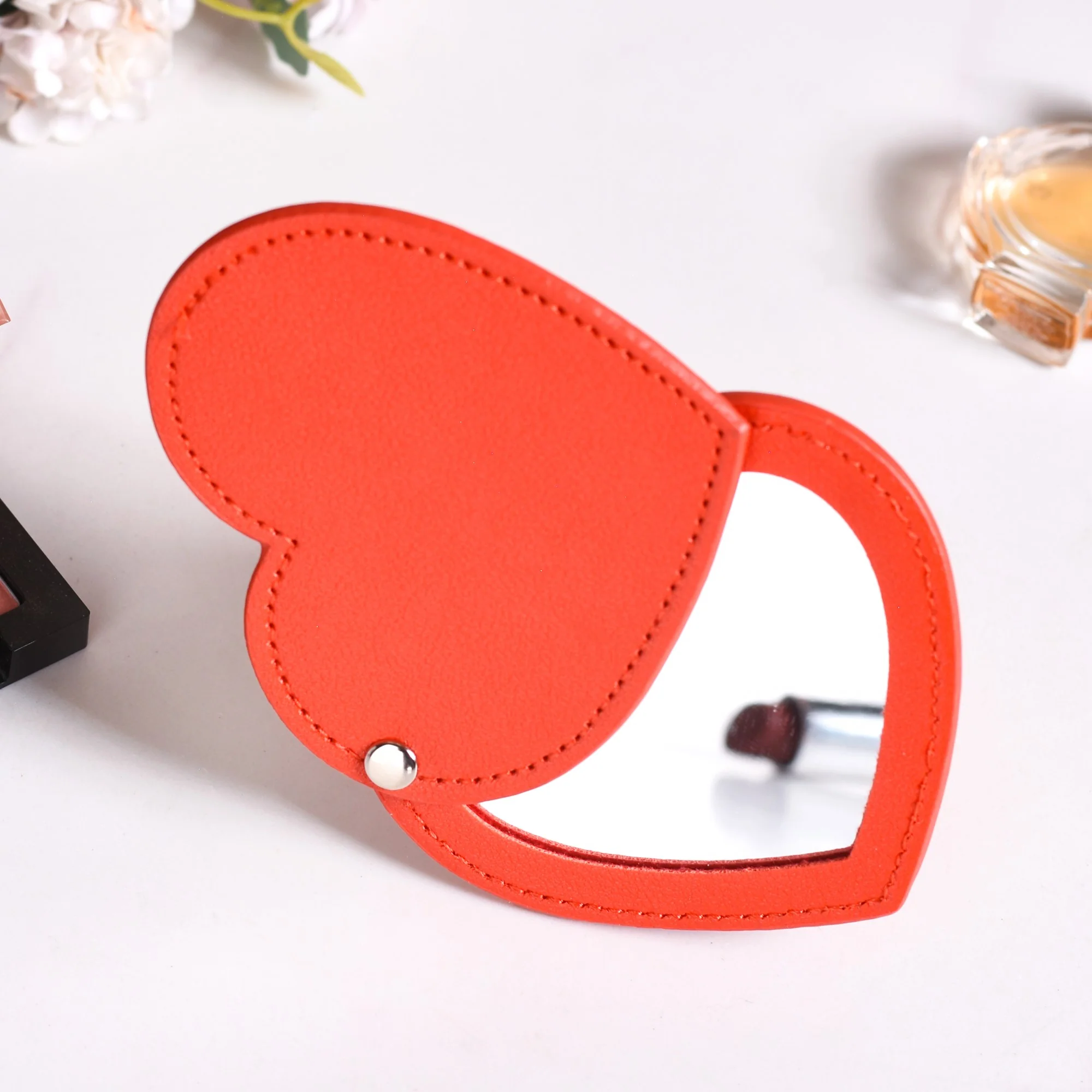 Heart Shaped Pocket Mirror Red - Image 3