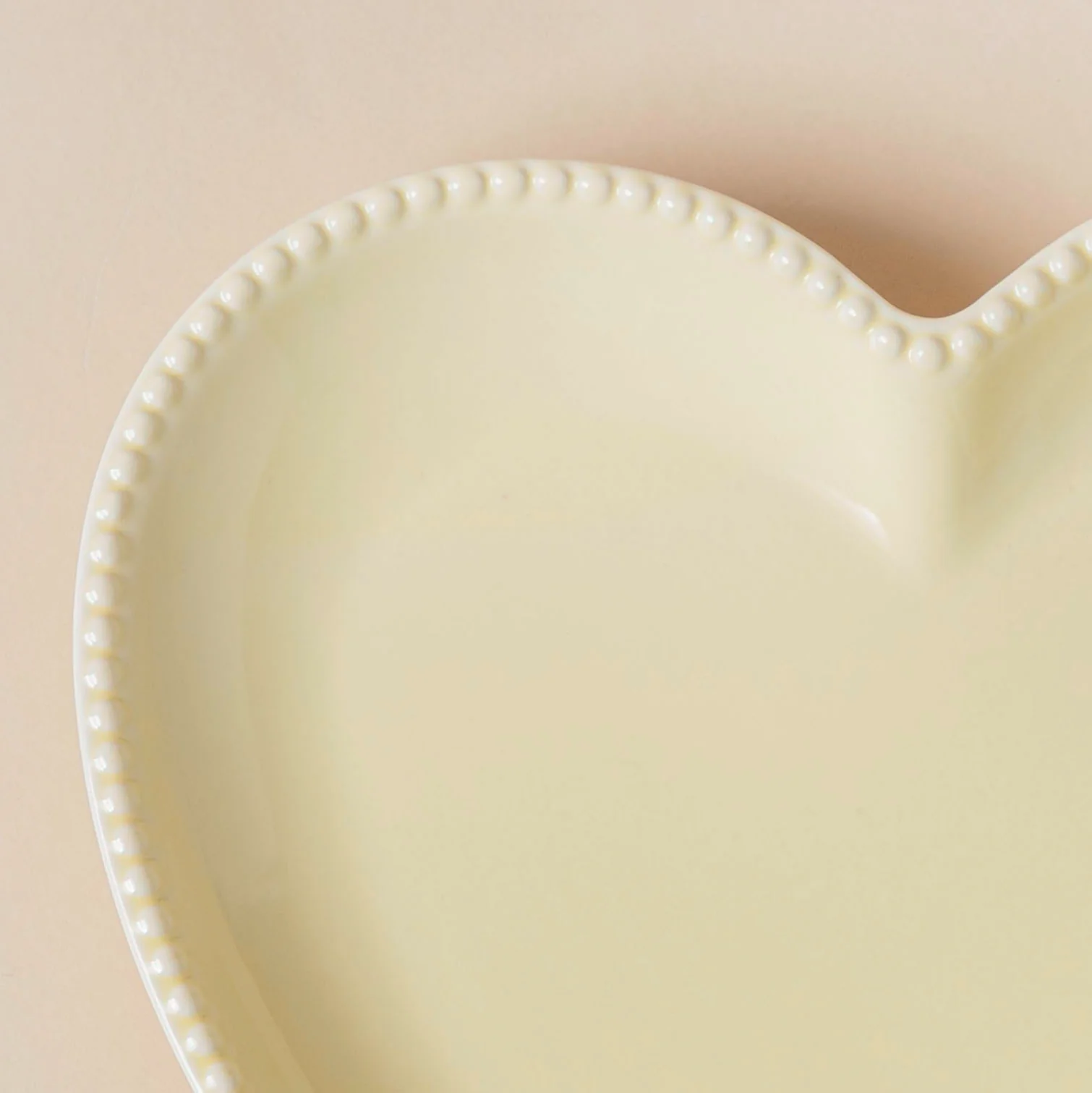 Heart Snack Plate Pastel Yellow - Image 4