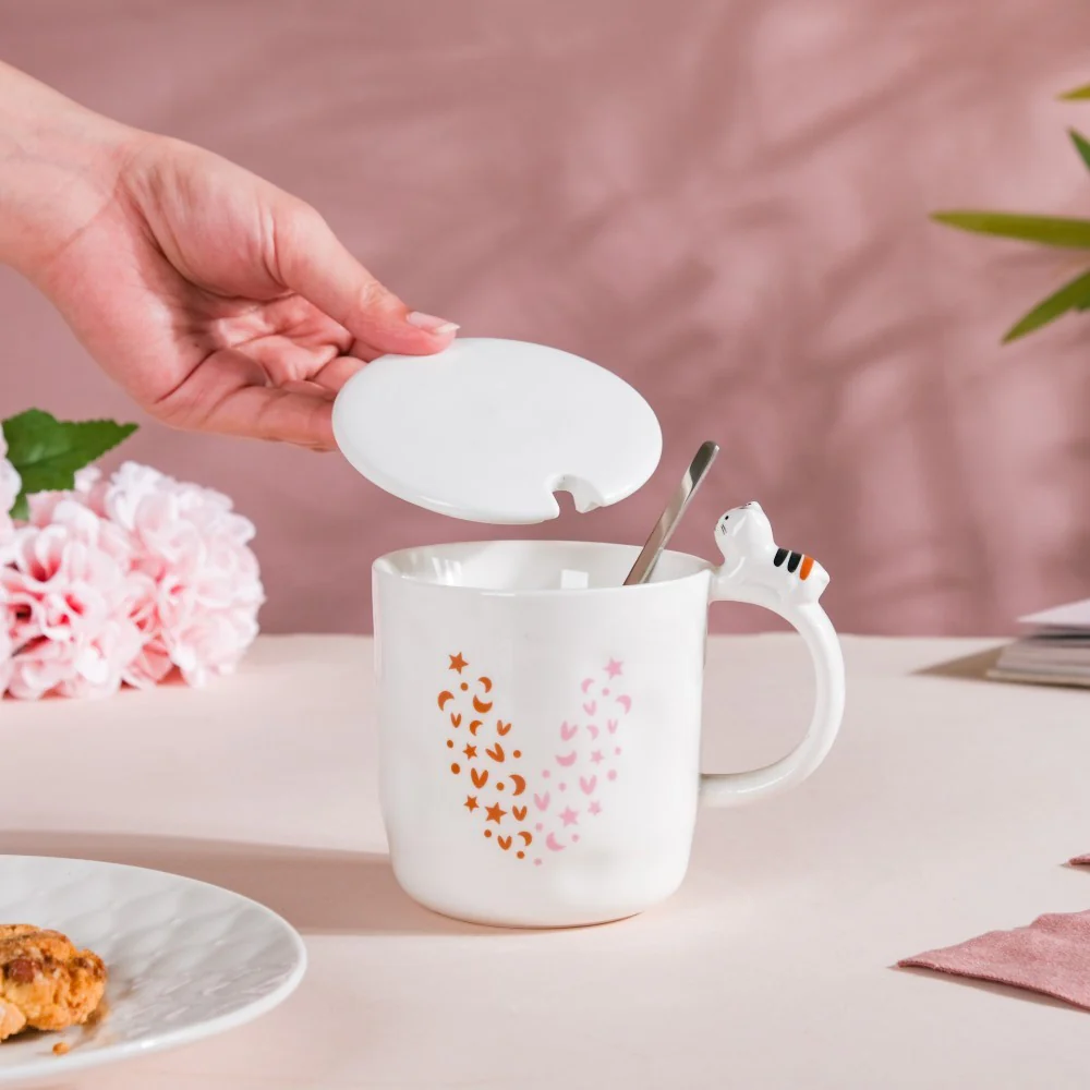 Hearty Party Coffee Mug With Lid And Spoon 300 ml - Image 2