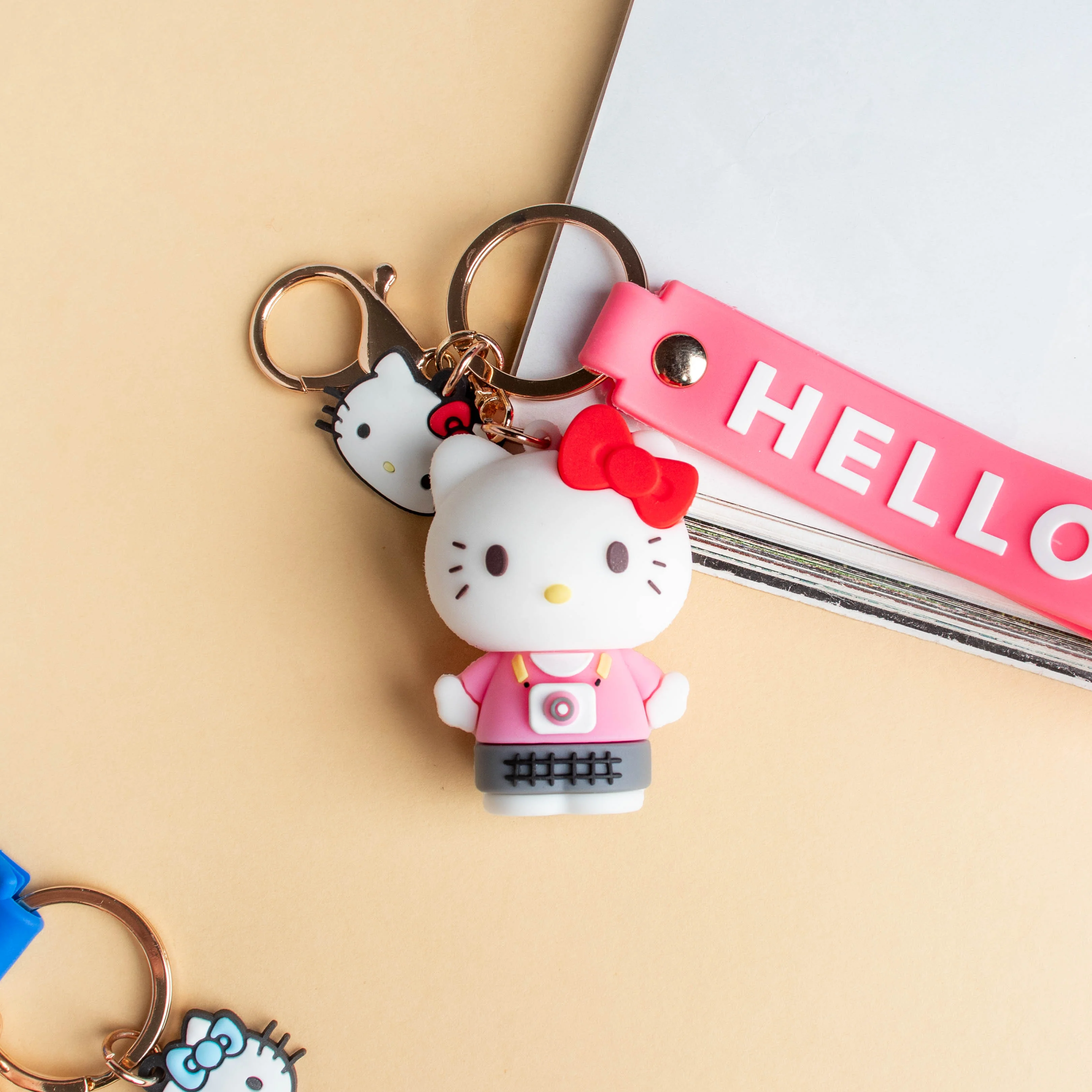 Hello Kitty Keychain Large - Image 10
