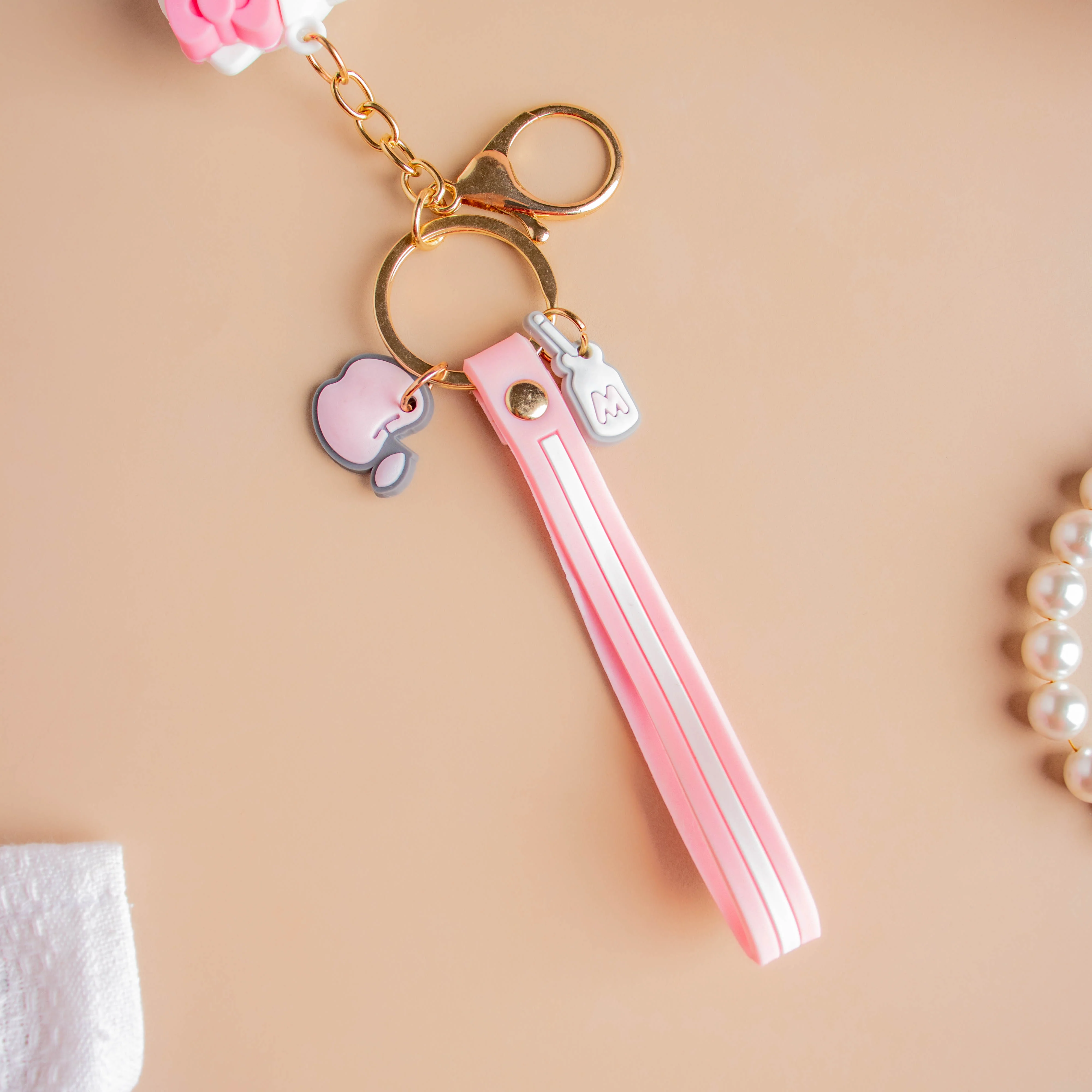 Hello Kitty Keychain Small - Image 5