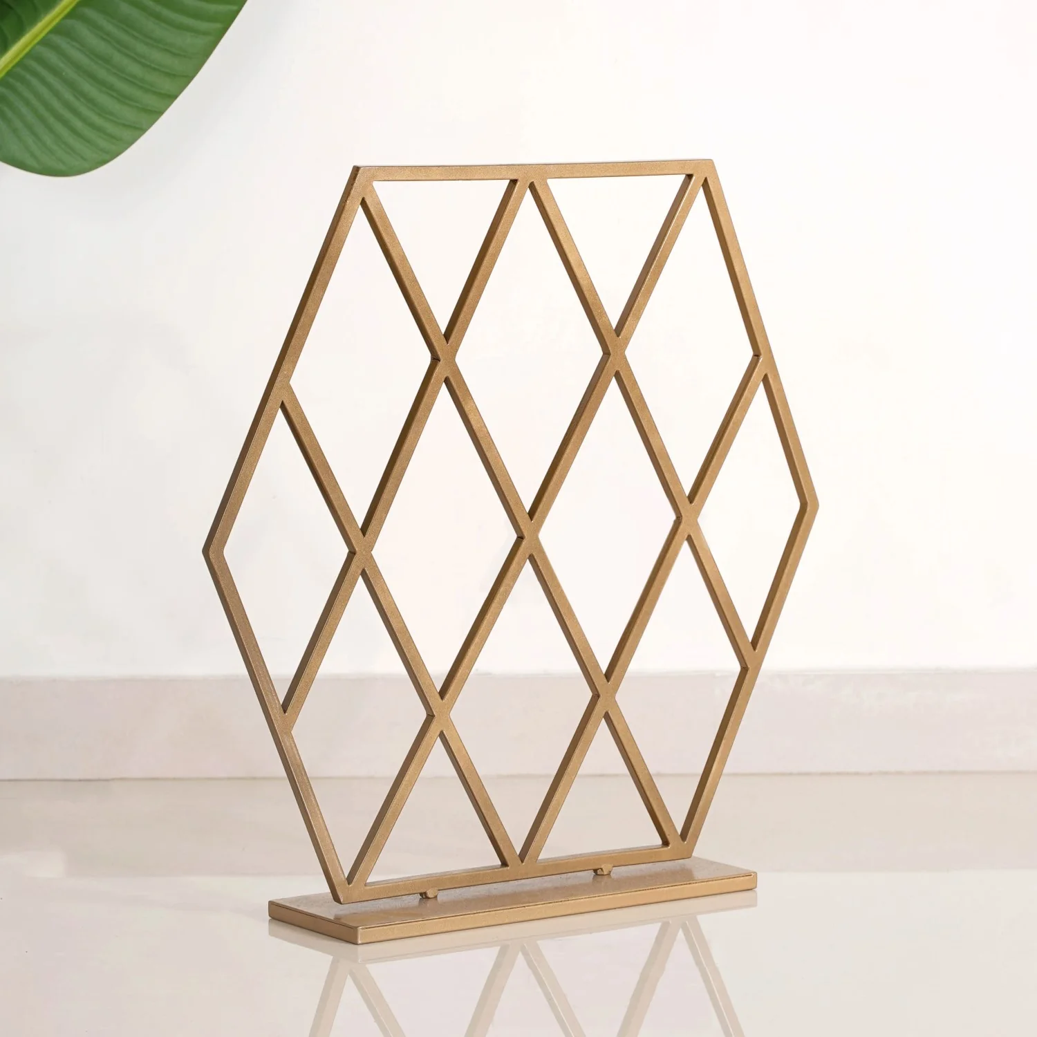 Hexagonal Puja Backdrop Metal Frame With Lotus Hangings 24 Inch - Image 2