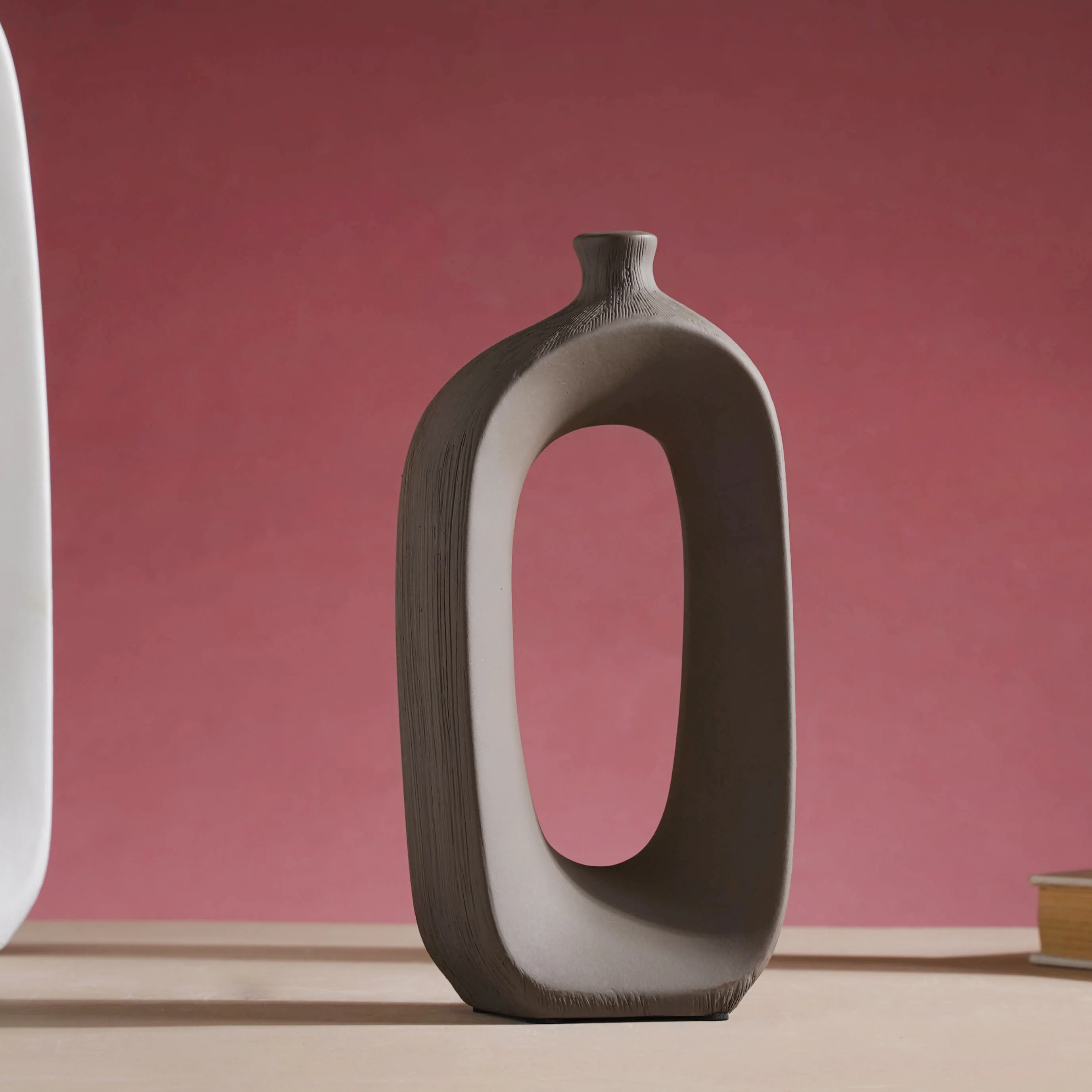 Hollow Vase Set Of 3 - Image 6