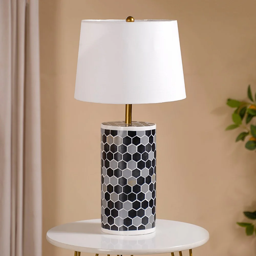 Honeycomb Inlay Table Lamp With Lampshade