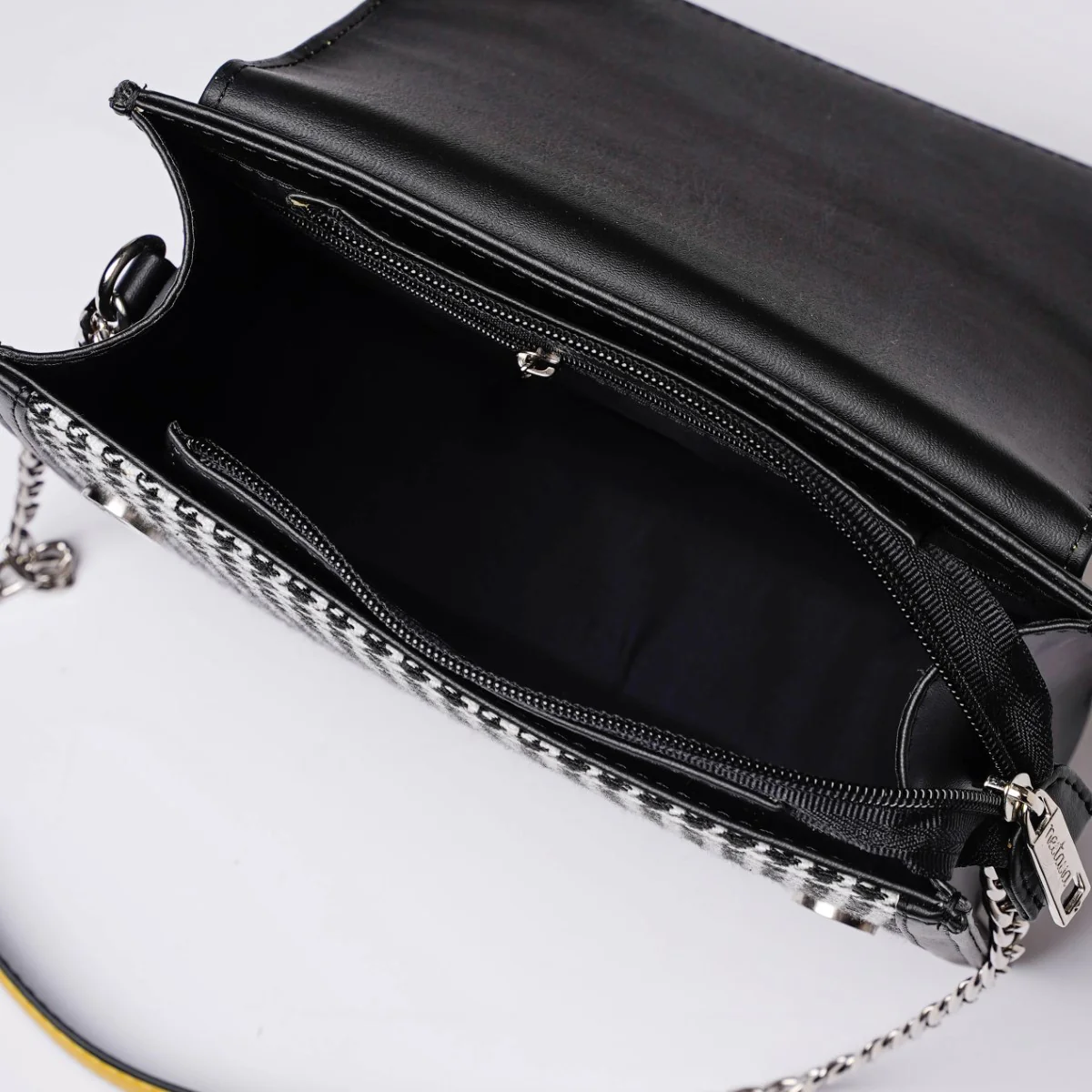 Houndstooth Diagonal Flap Handbag For Women - Image 11