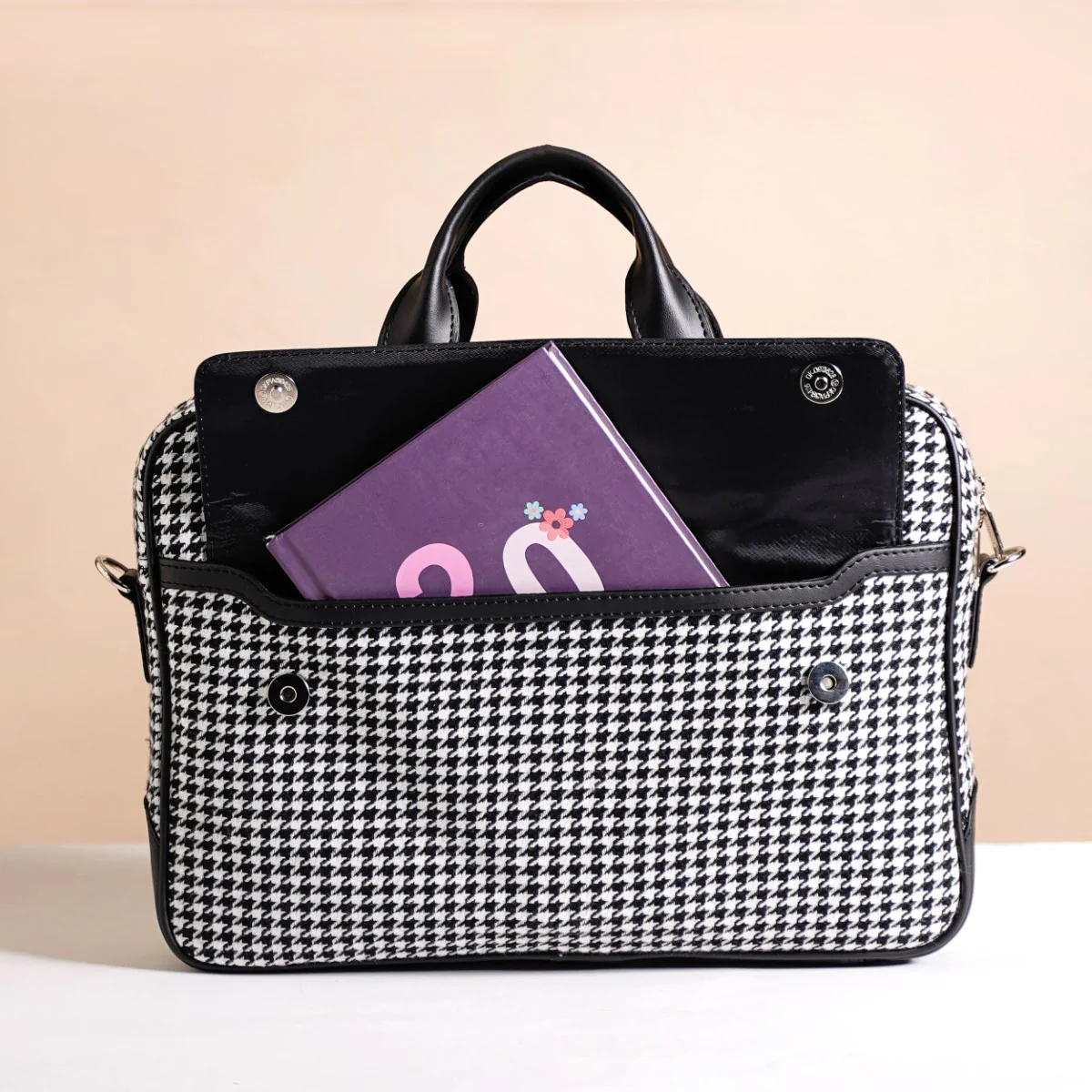 Houndstooth Patterned Woven Laptop Bag - Image 5