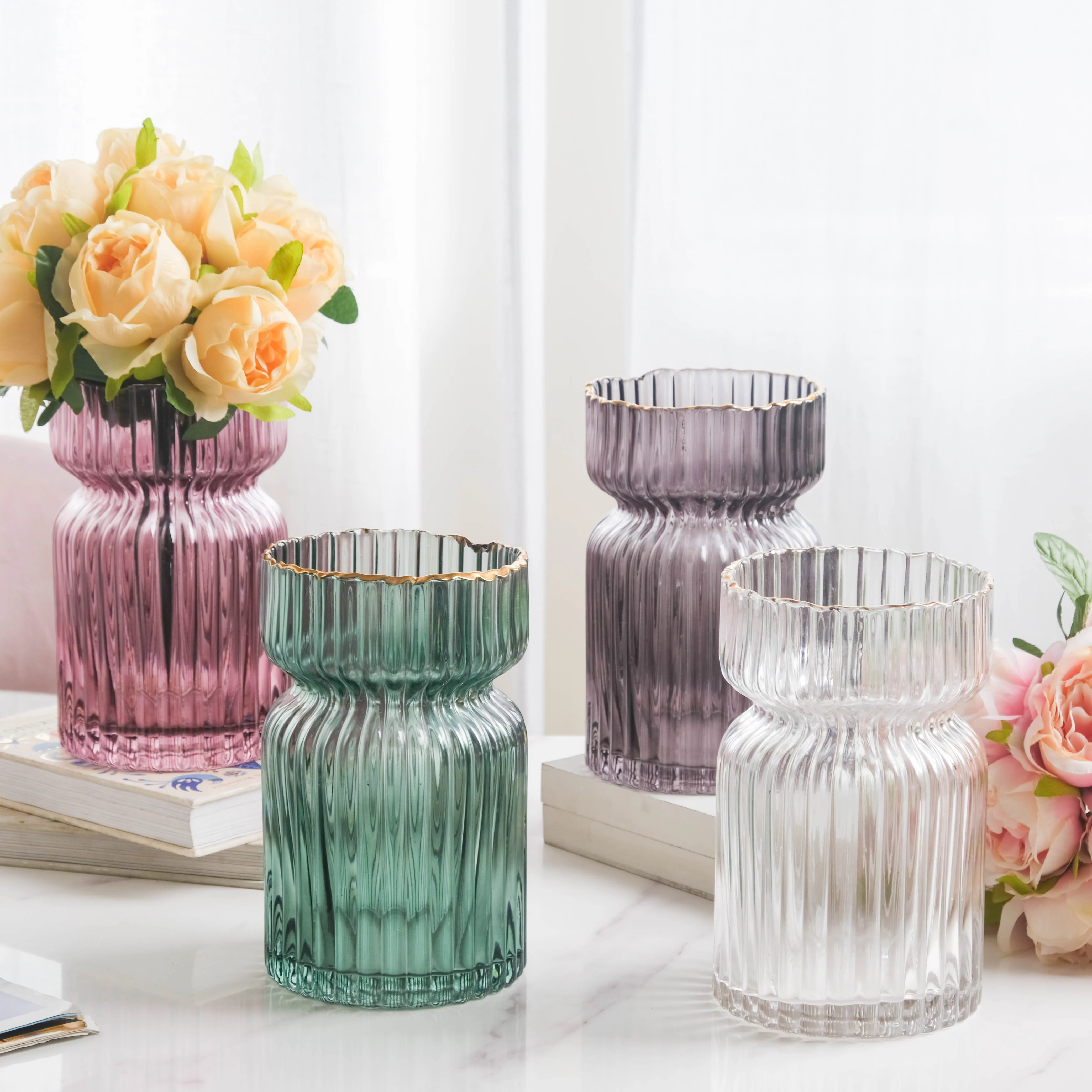 Hourglass Vase - Image 2