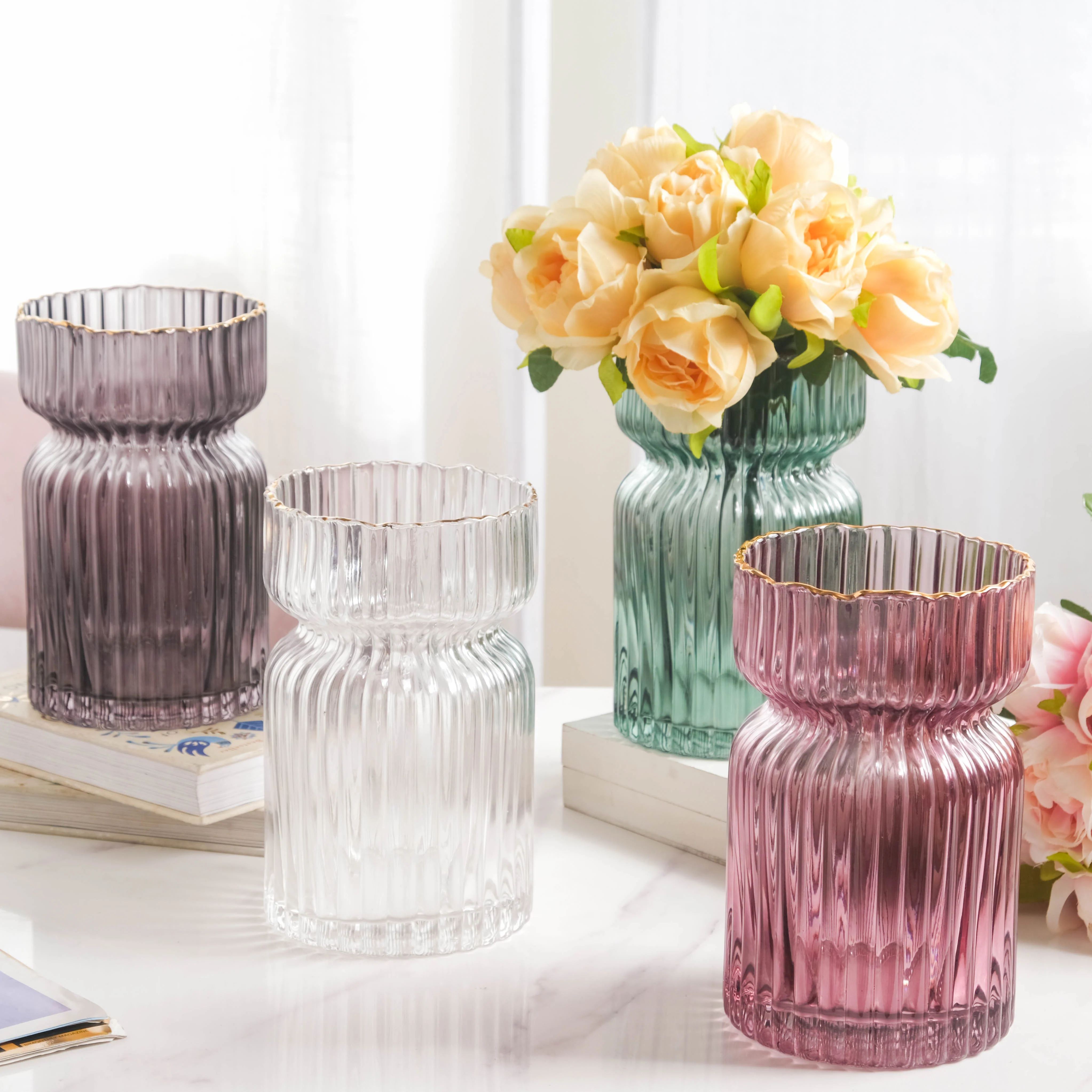 Hourglass Vase - Image 4