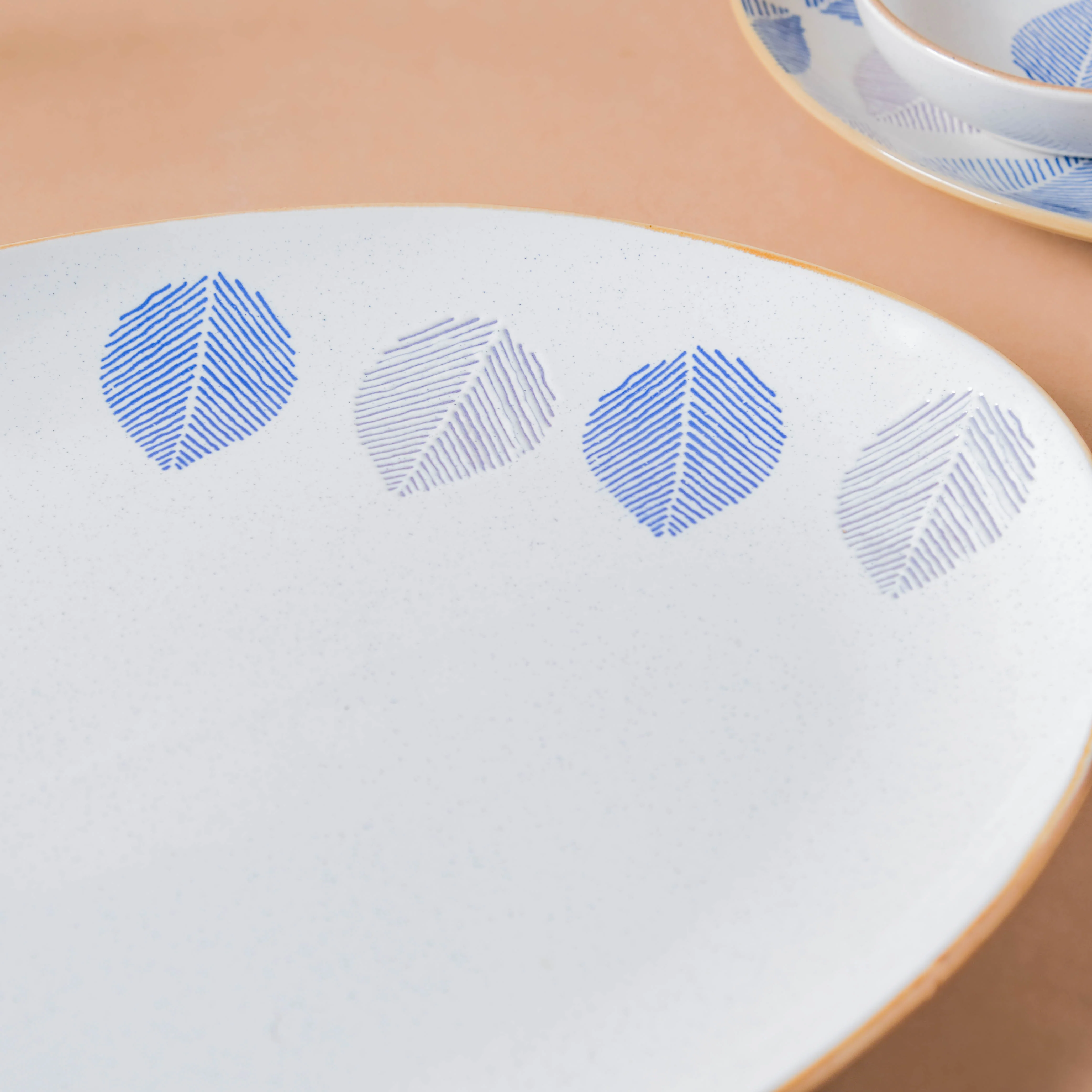 House of Eden Four Leaf Long Plate 14 Inch - Image 8