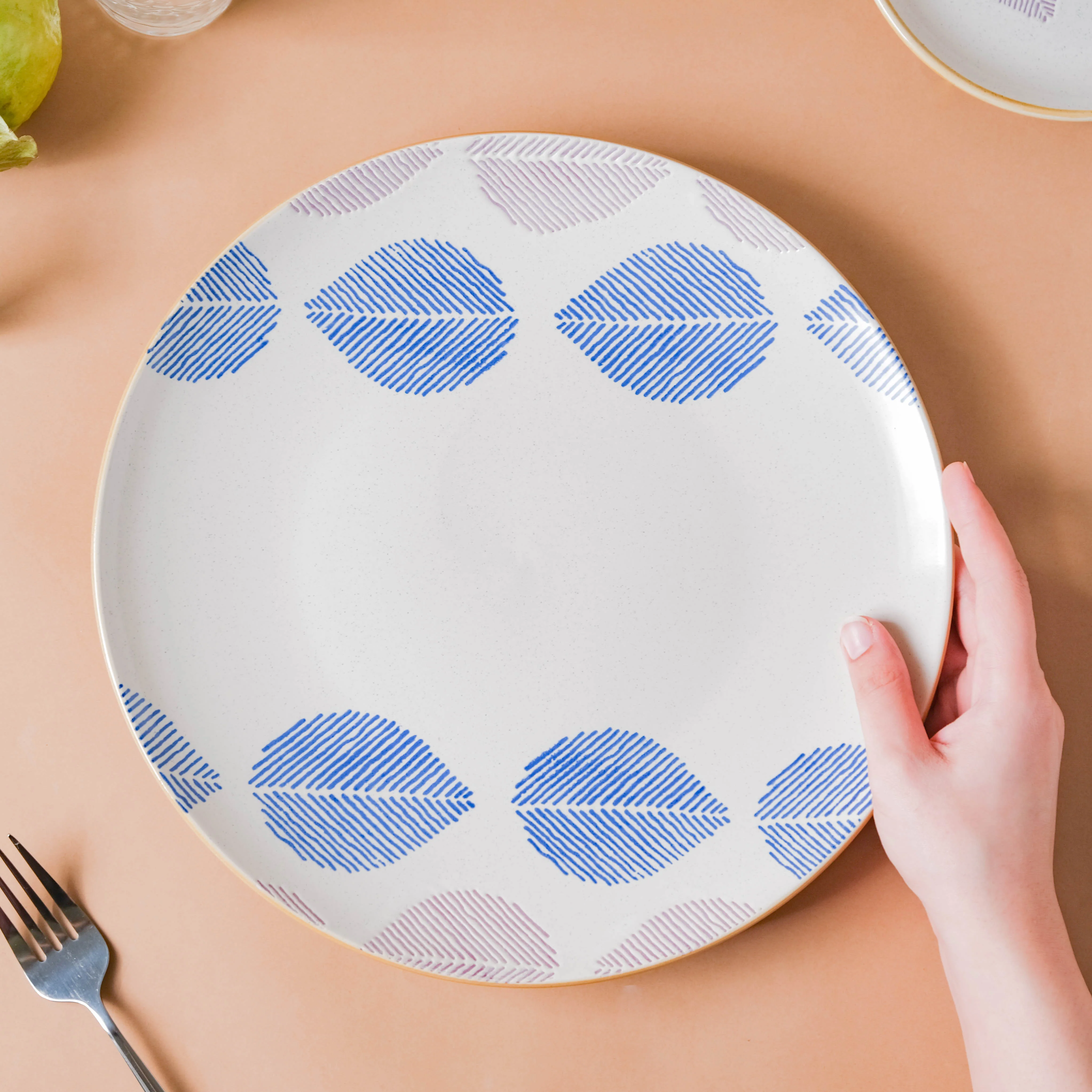House of Eden Patterned Leaf Dinner Plate 11 Inch - Image 3