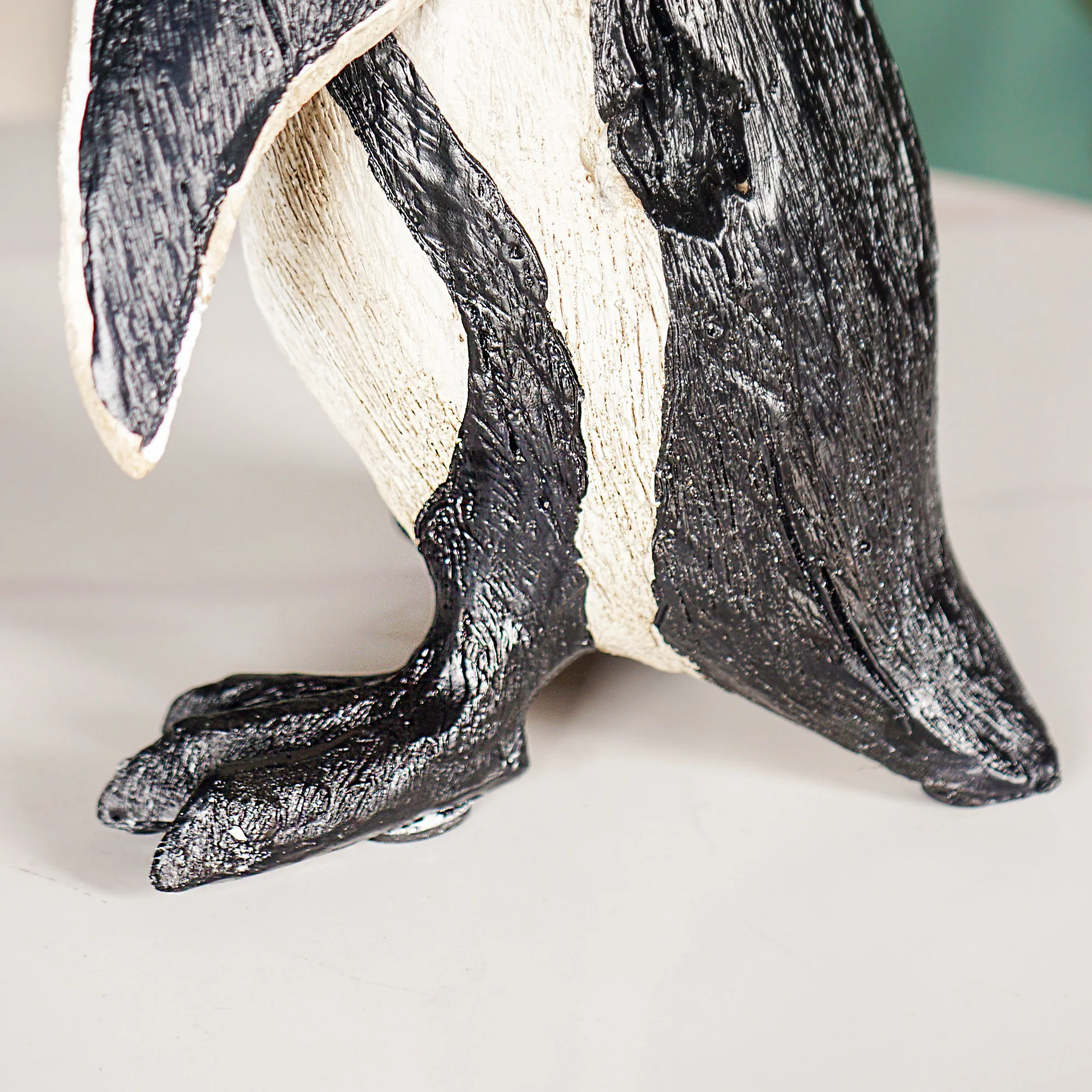 Penguin Decor Small Wooden Carved Finish - Image 8