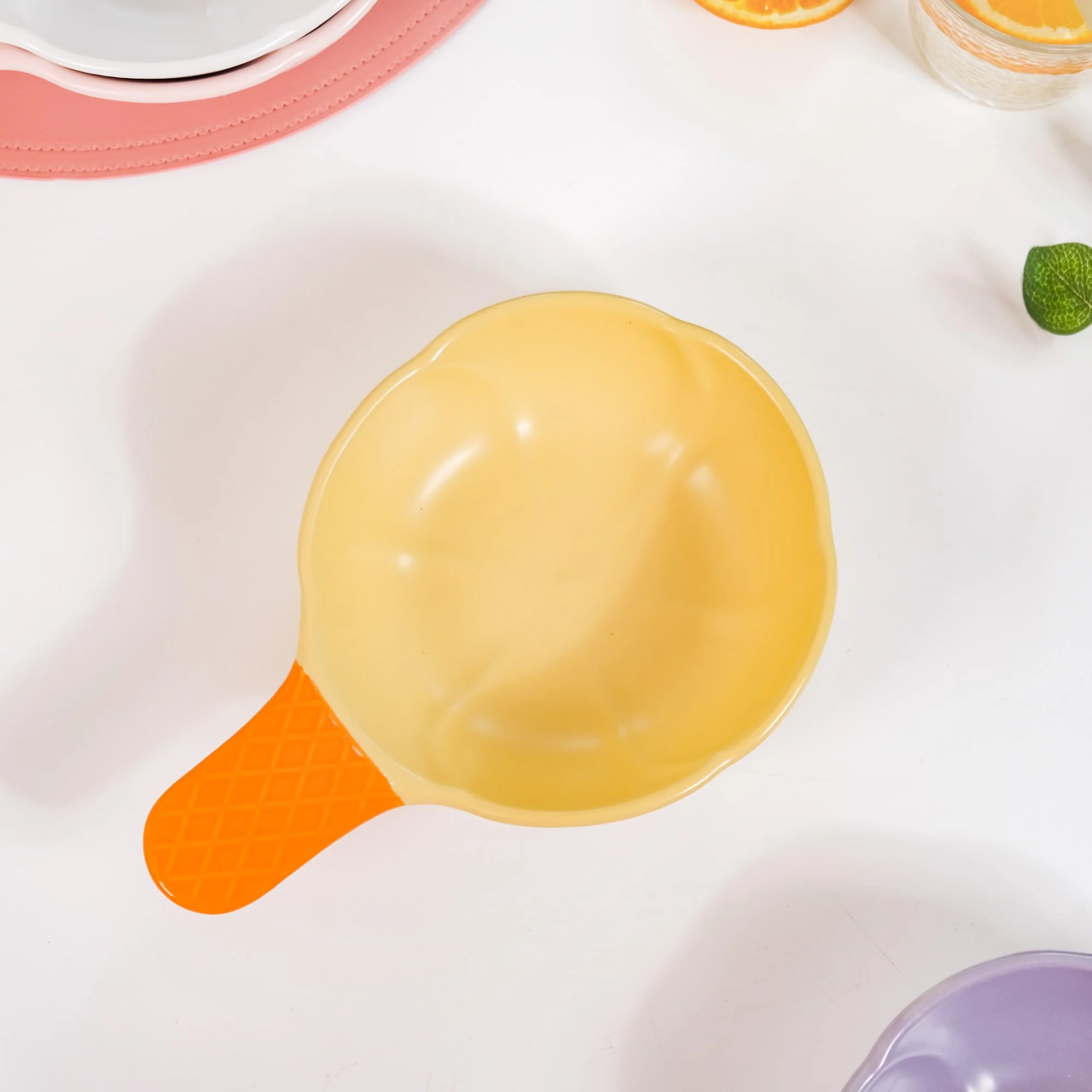 Ice Cream Shape Bowl With Handle 400 ml - Image 11