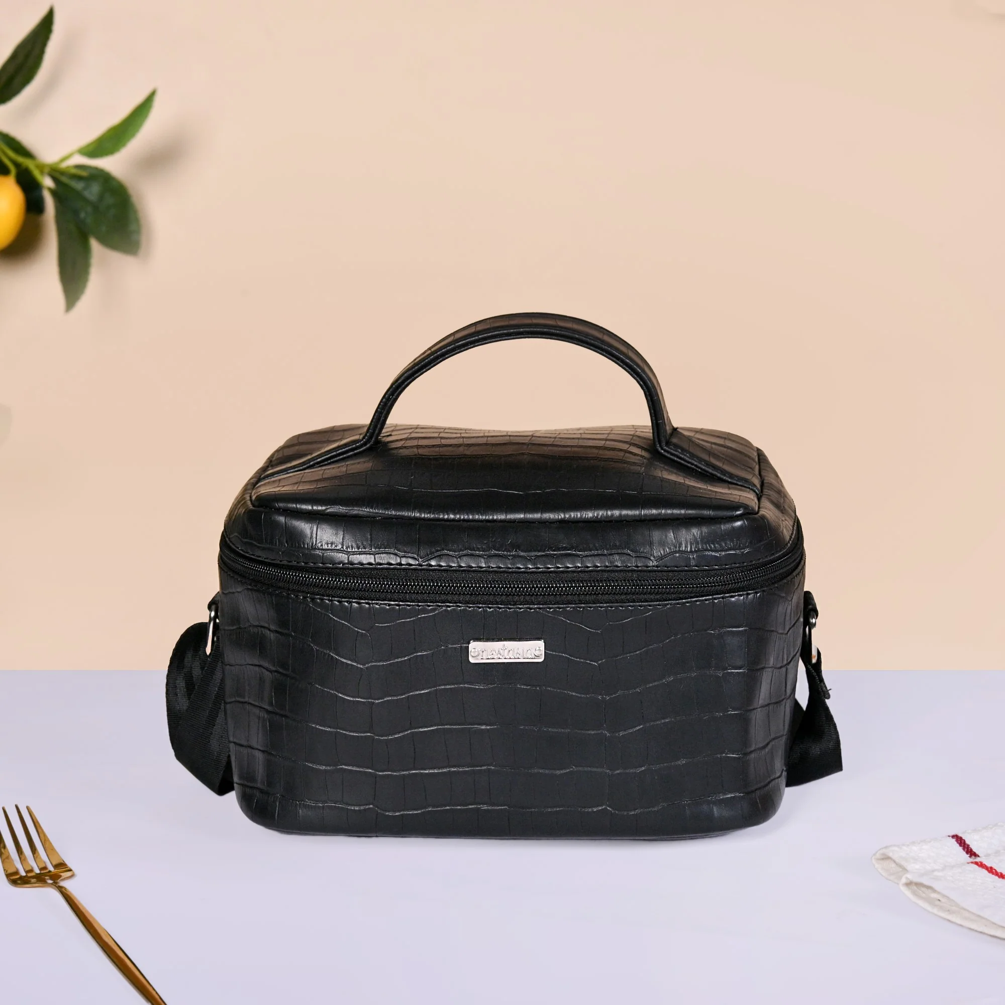 Insulated Lunch Bag With Microwave Safe Boxes - Image 2
