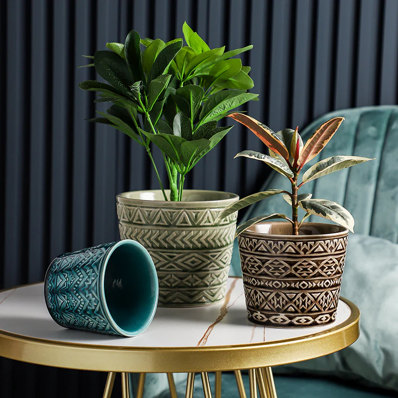 Intricate Texture Sage Green Pot - Image 10