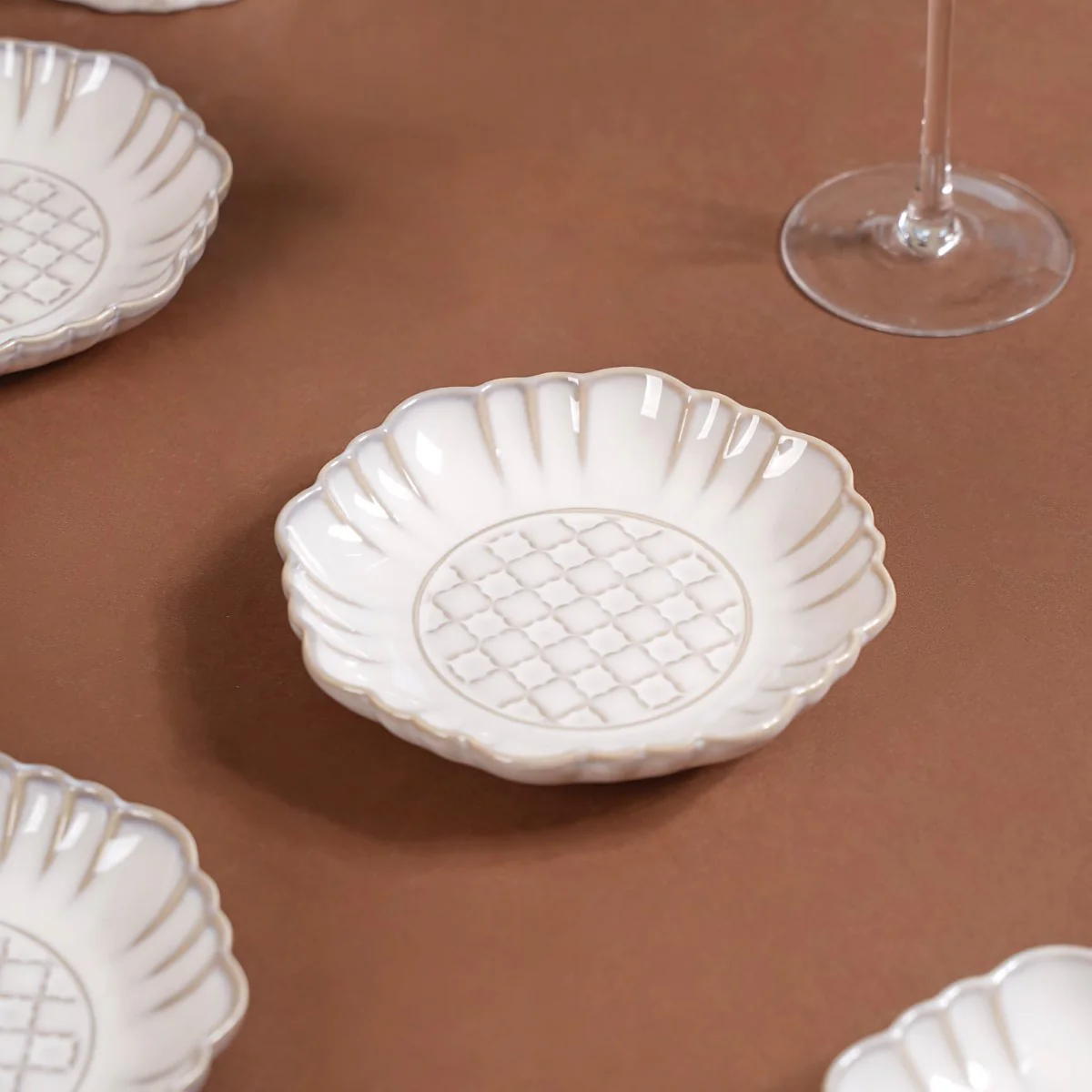 Ivory Dessert Plate Set Of 4 6 Inch - Image 3