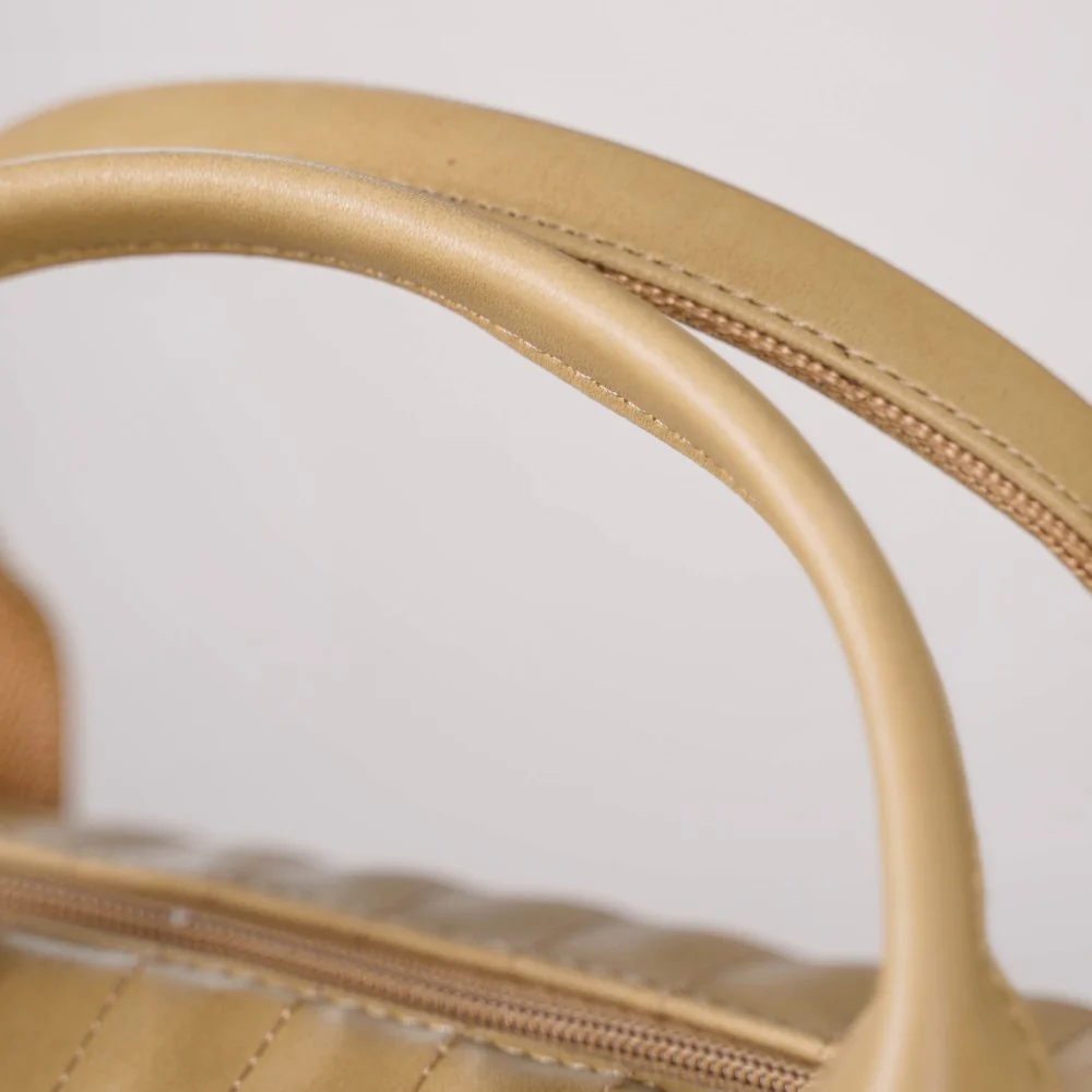 Jet-Setter Duffle Bag Beige Small 14x7 Inch - Image 13