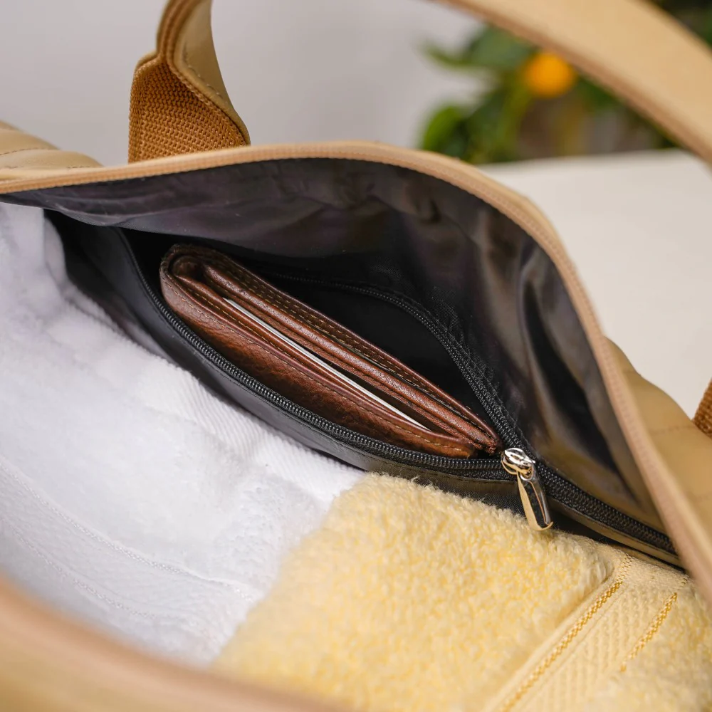 Jet-Setter Duffle Bag Beige Small 14x7 Inch - Image 6