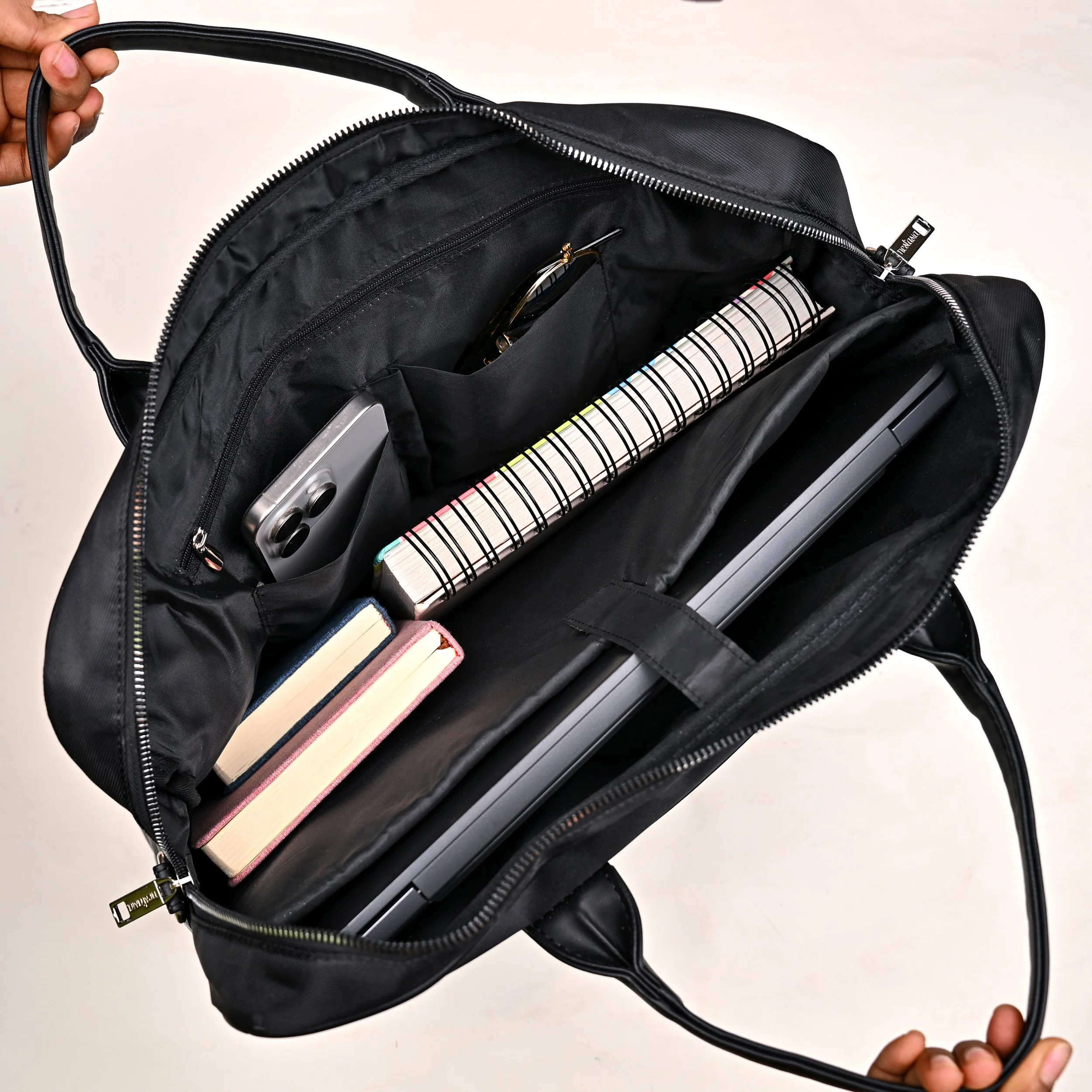 Kaizen Laptop Bag Black 15 Inch - Image 8