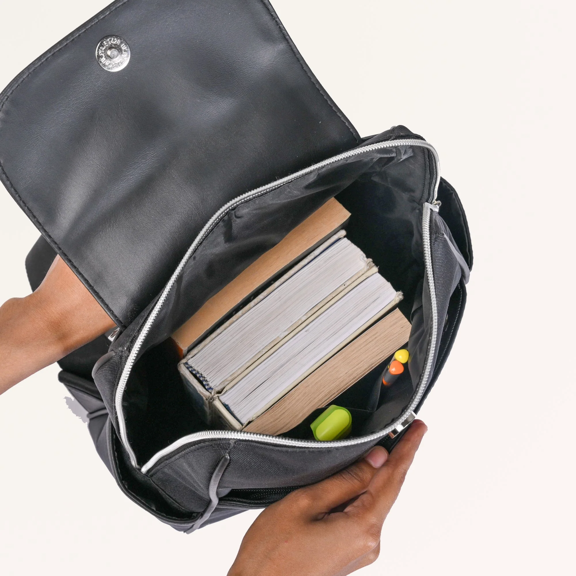 Kaizen Sleek Black Backpack - Image 5