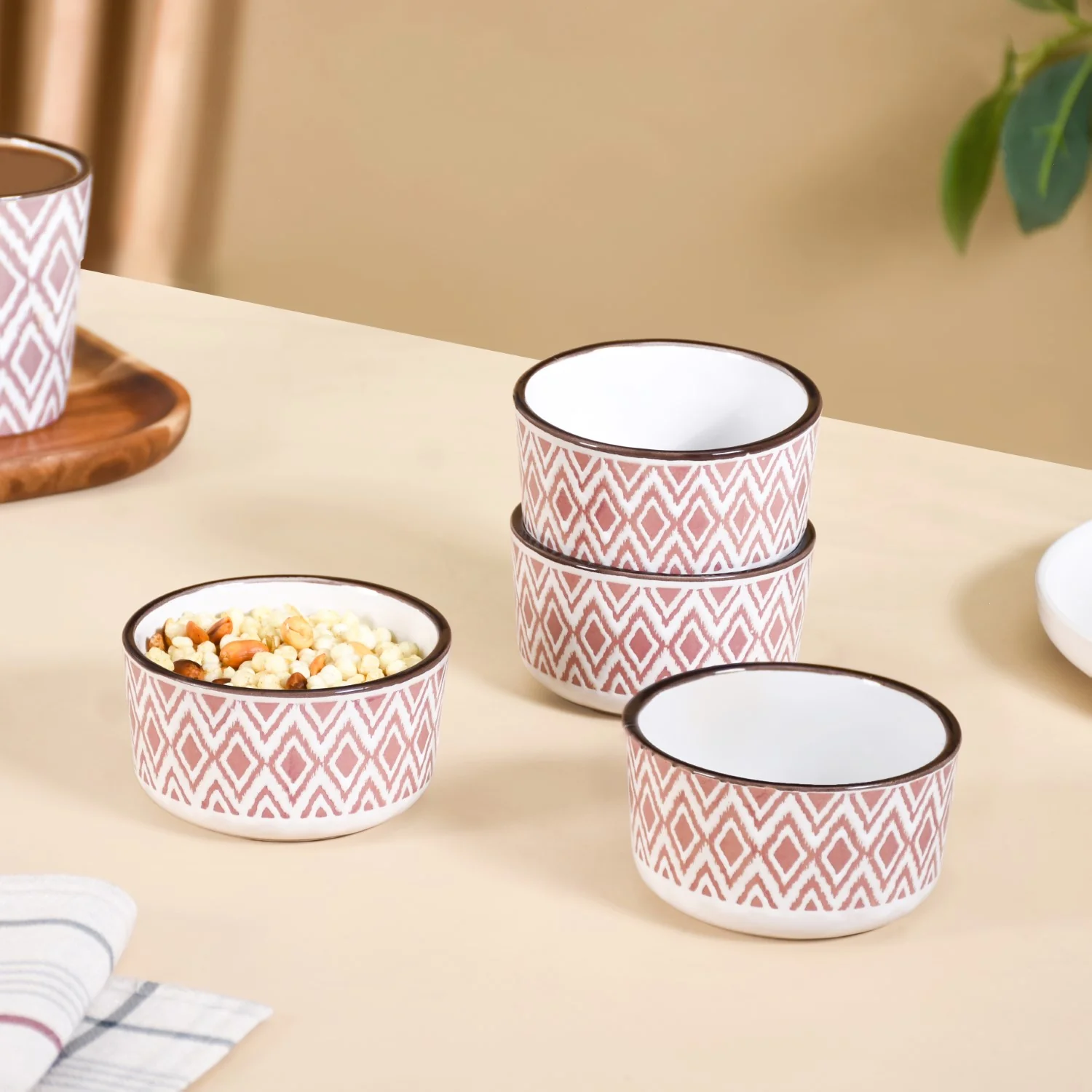 Kaleido Ceramic Small Bowl Set Of 4 Pink 200ml - Image 2