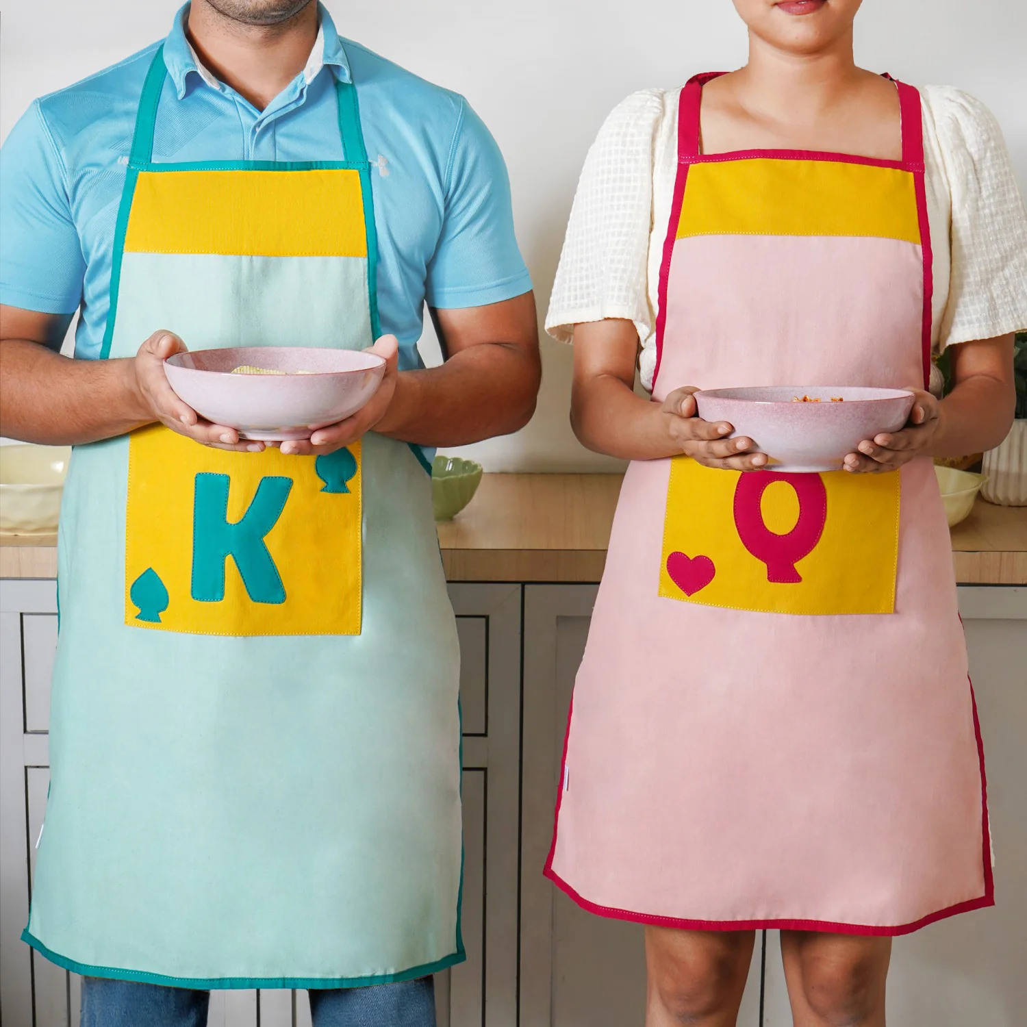 King And Queen Apron Set - Image 2