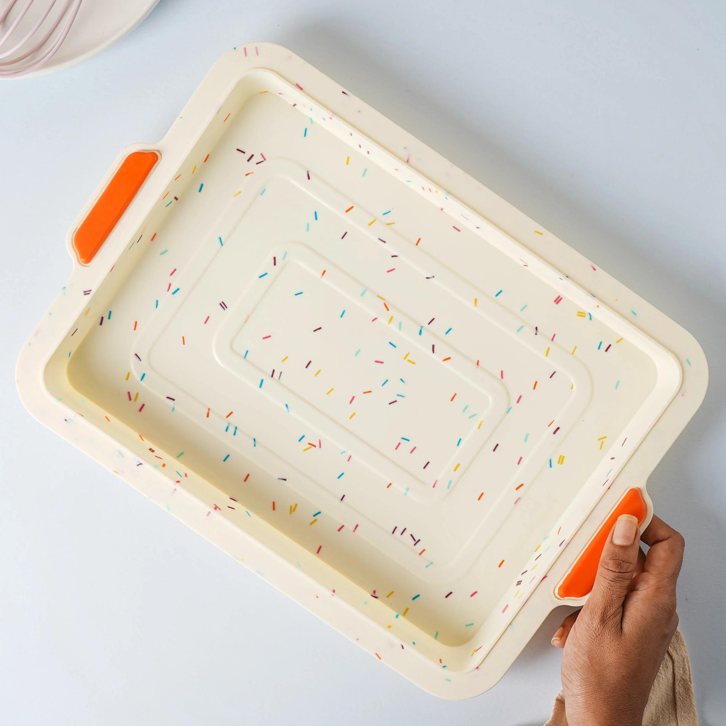 Large Cake Mould - Image 4