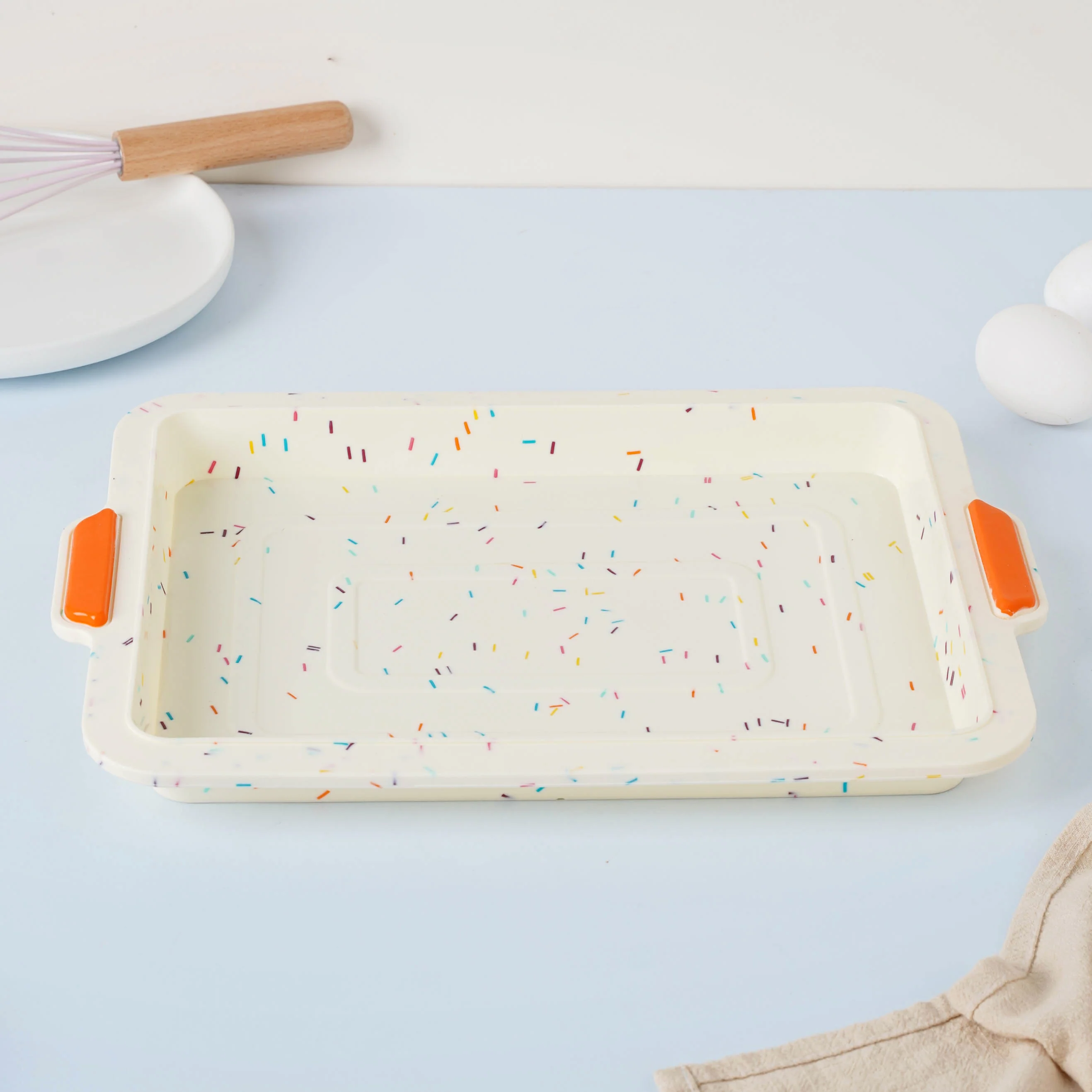 Large Cake Mould - Image 5