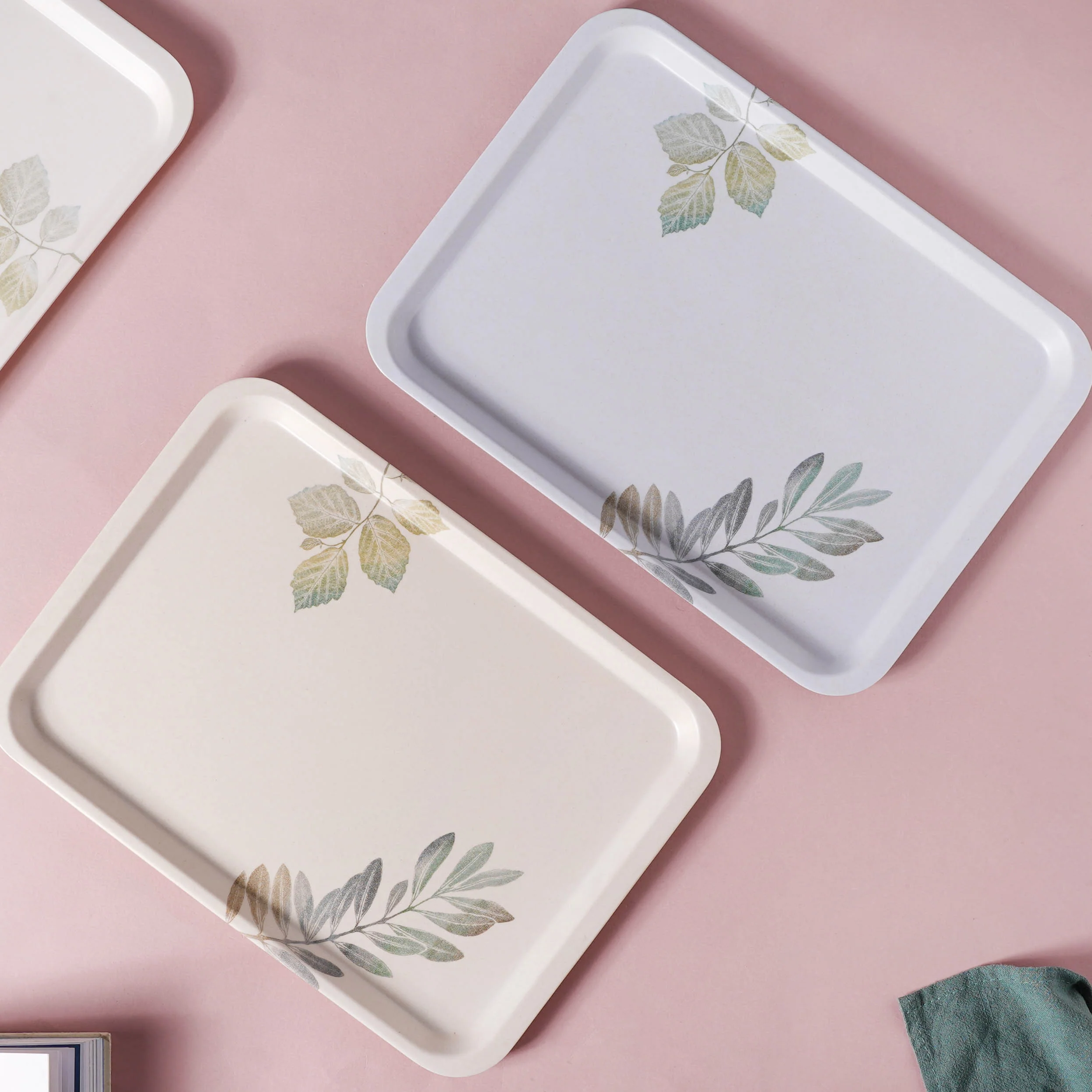 Large Rectangular Tray With Leaves - Image 11