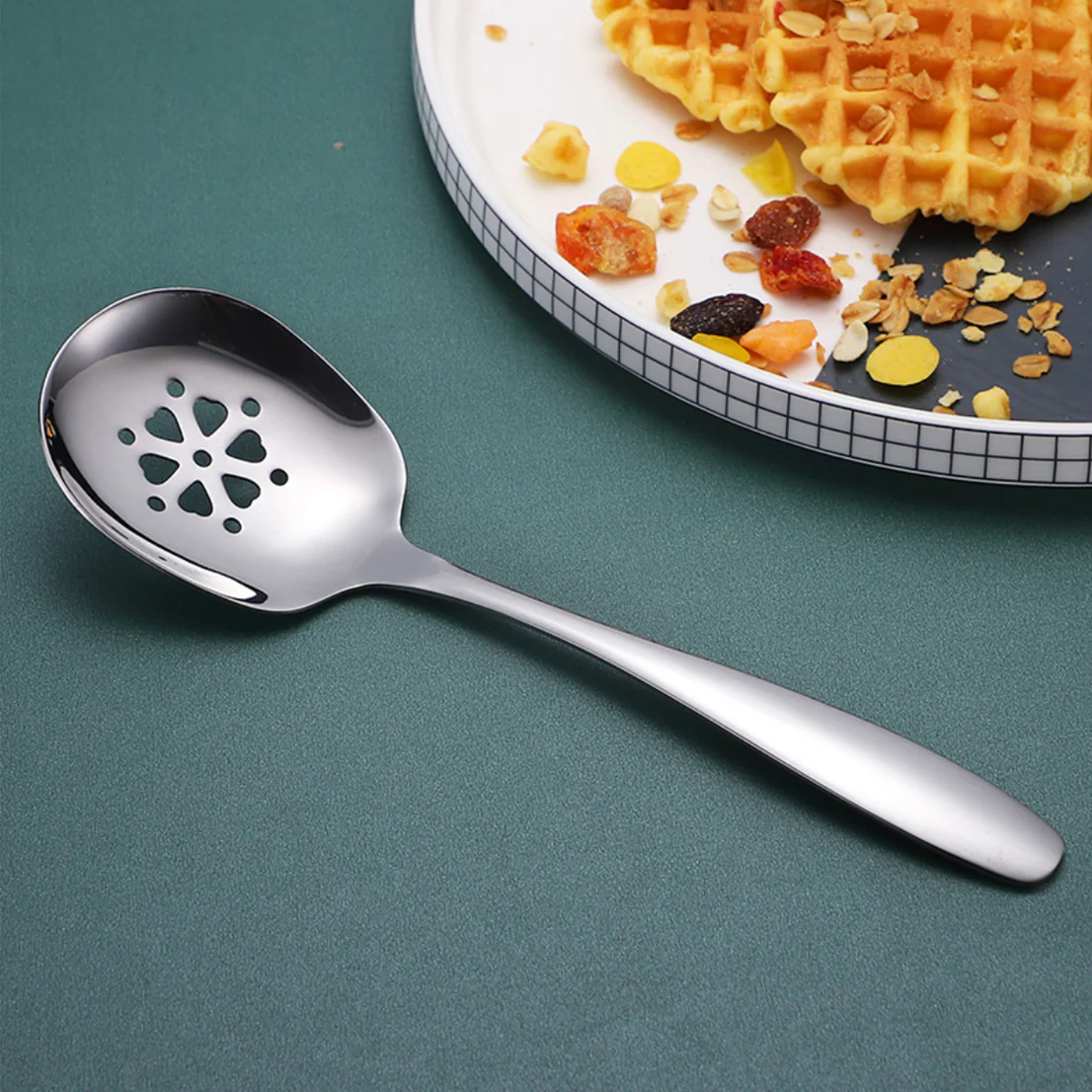 Large Serving Spoon Set - Image 17