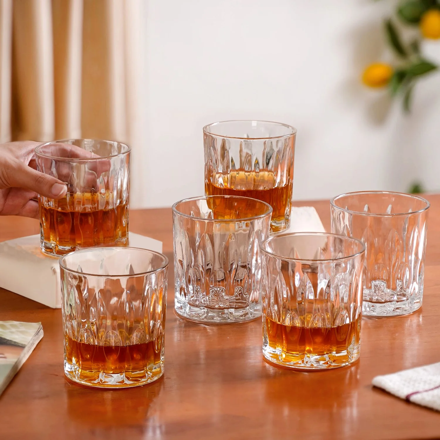 Large Set Of 6 Textured Luxe Whiskey Glass 310ml - Image 4