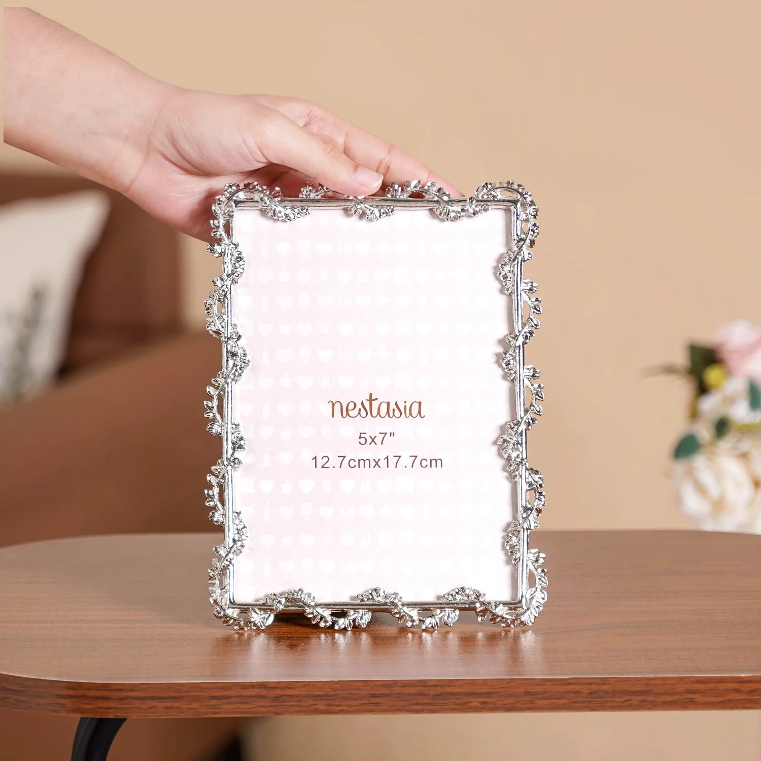Large Silver Winding Leaf Picture Frame 13x18cm - Image 3